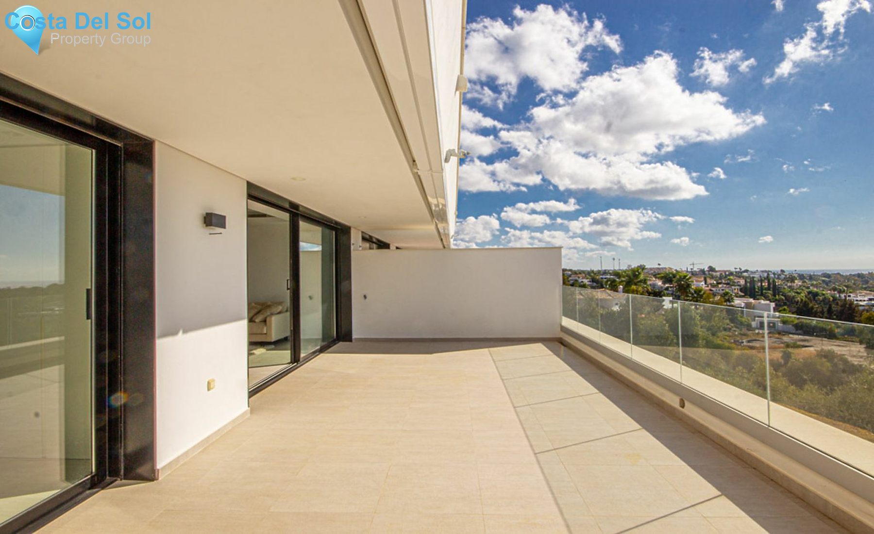 Middle Floor Apartment in Nueva Andalucía-1148772