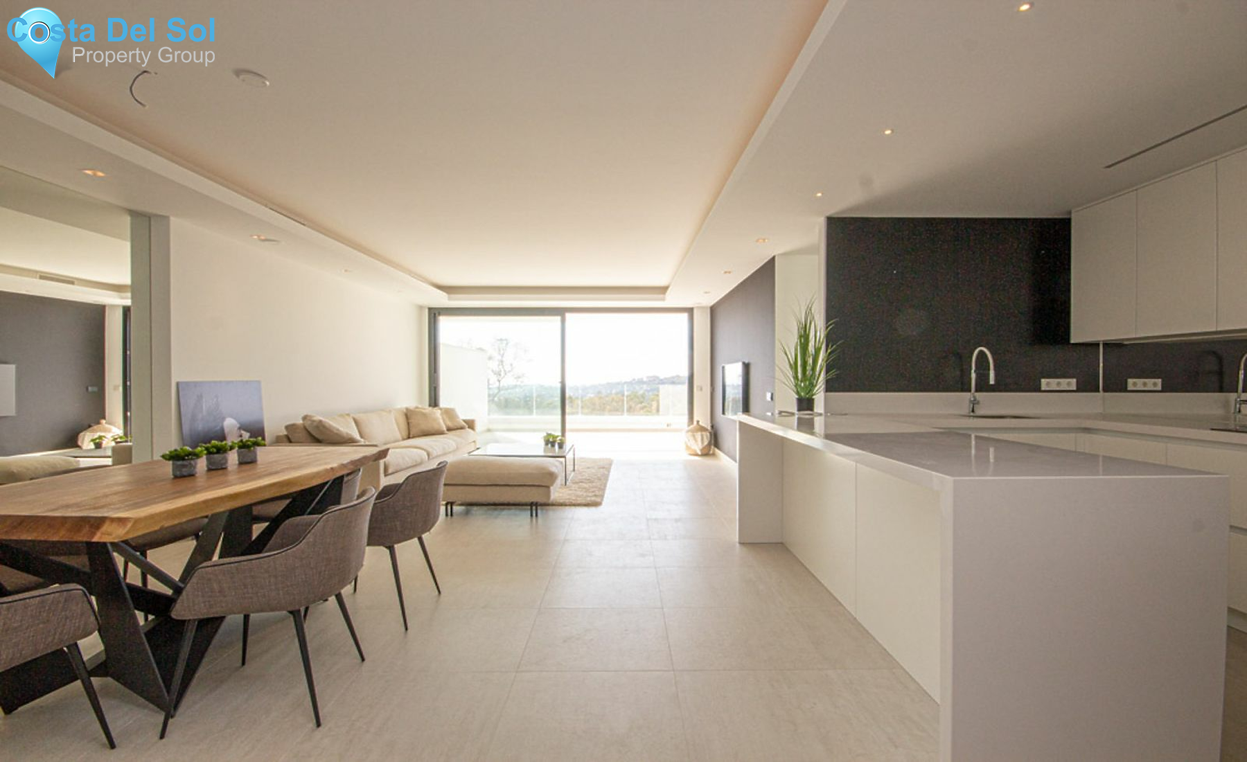 Middle Floor Apartment in Nueva Andalucía-1148756