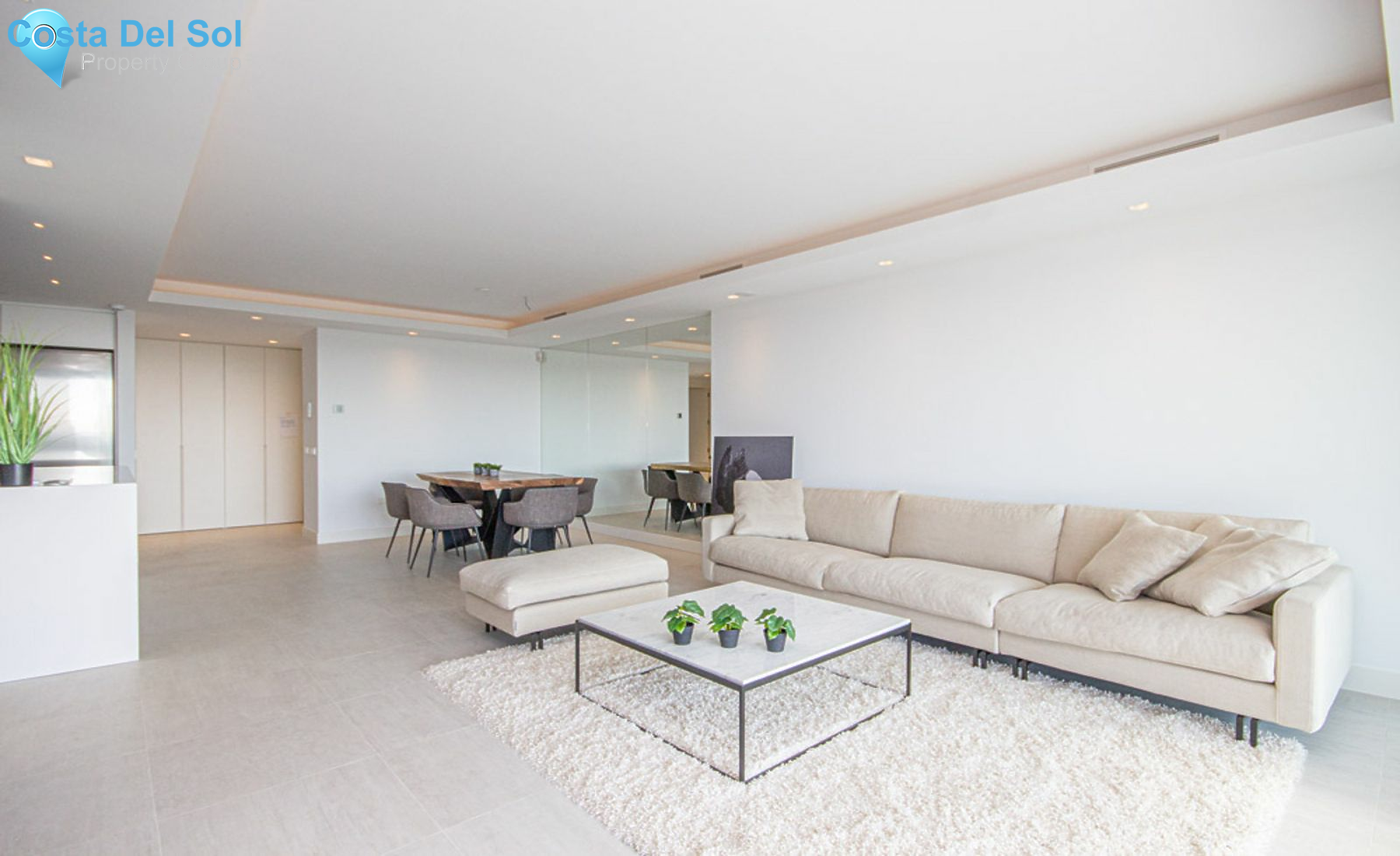Middle Floor Apartment in Nueva Andalucía-1148760