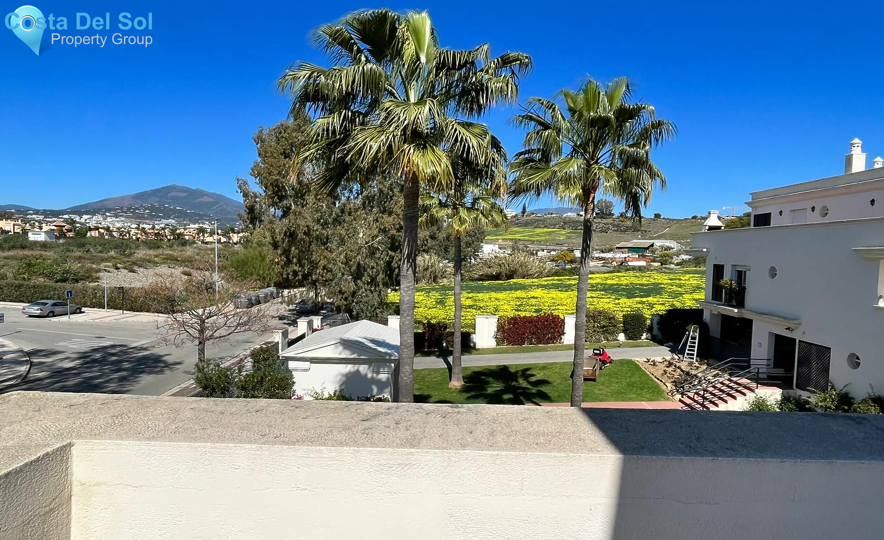 Middle Floor Apartment in Nueva Andalucía