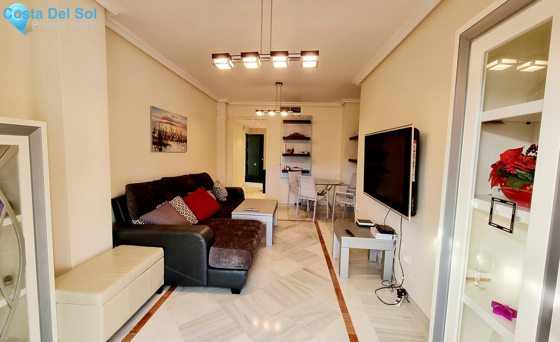 Middle Floor Apartment in Nueva Andalucía-1154160