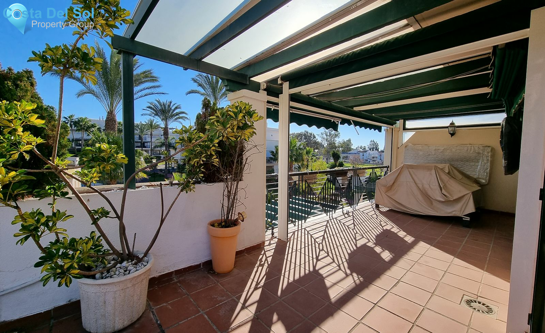 Middle Floor Apartment in Nueva Andalucía-1154161