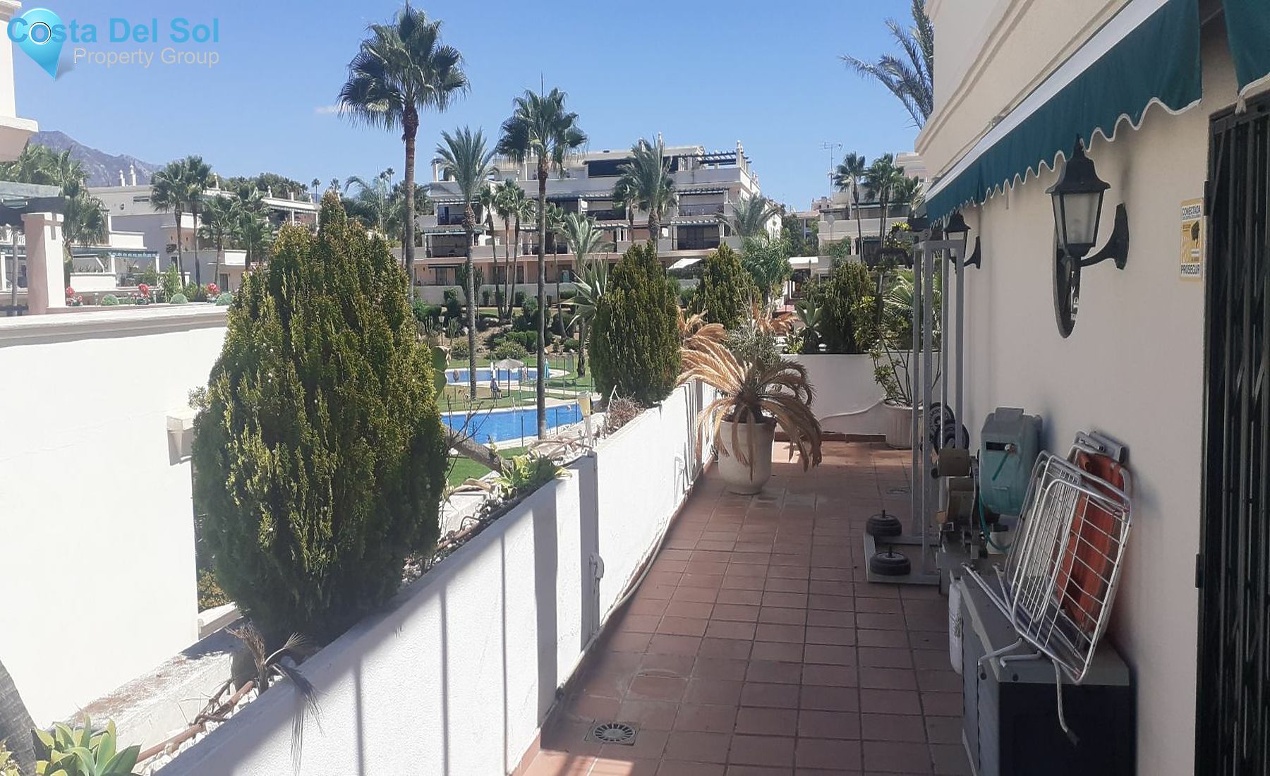 Middle Floor Apartment in Nueva Andalucía-1154164