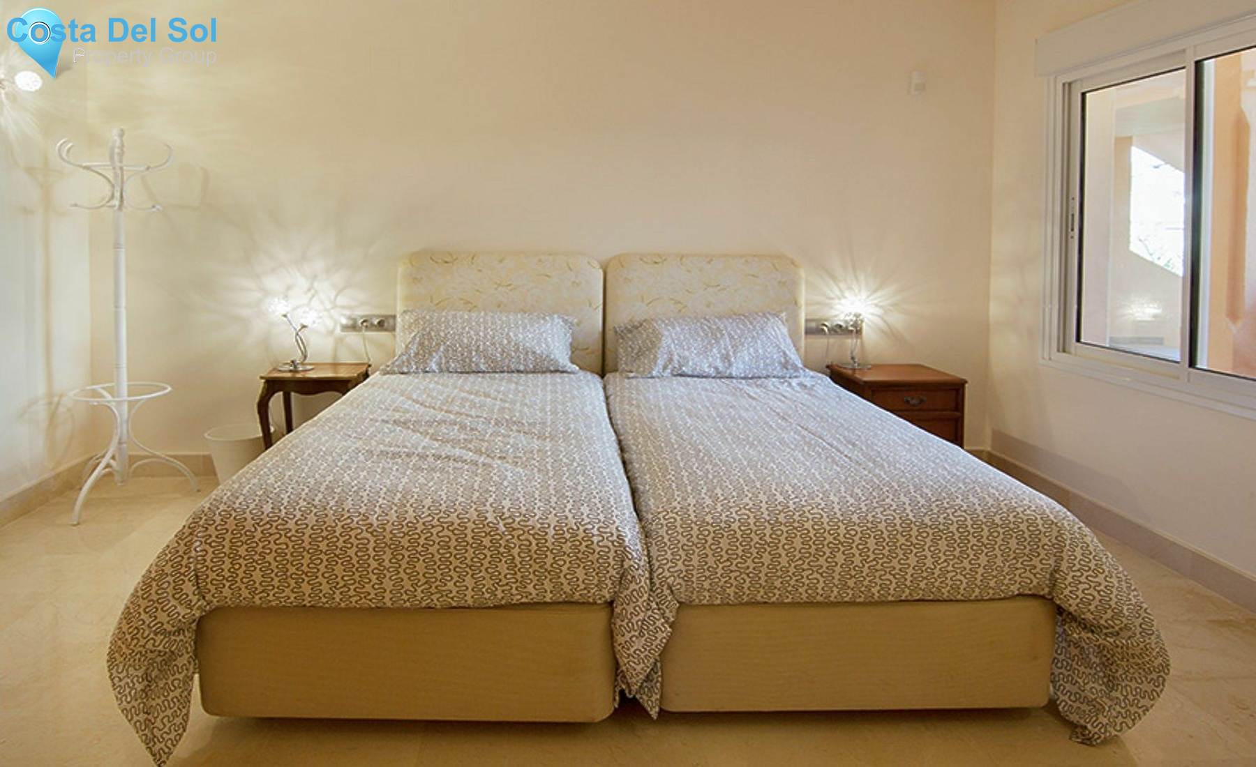 Middle Floor Apartment in Nueva Andalucía-1156567