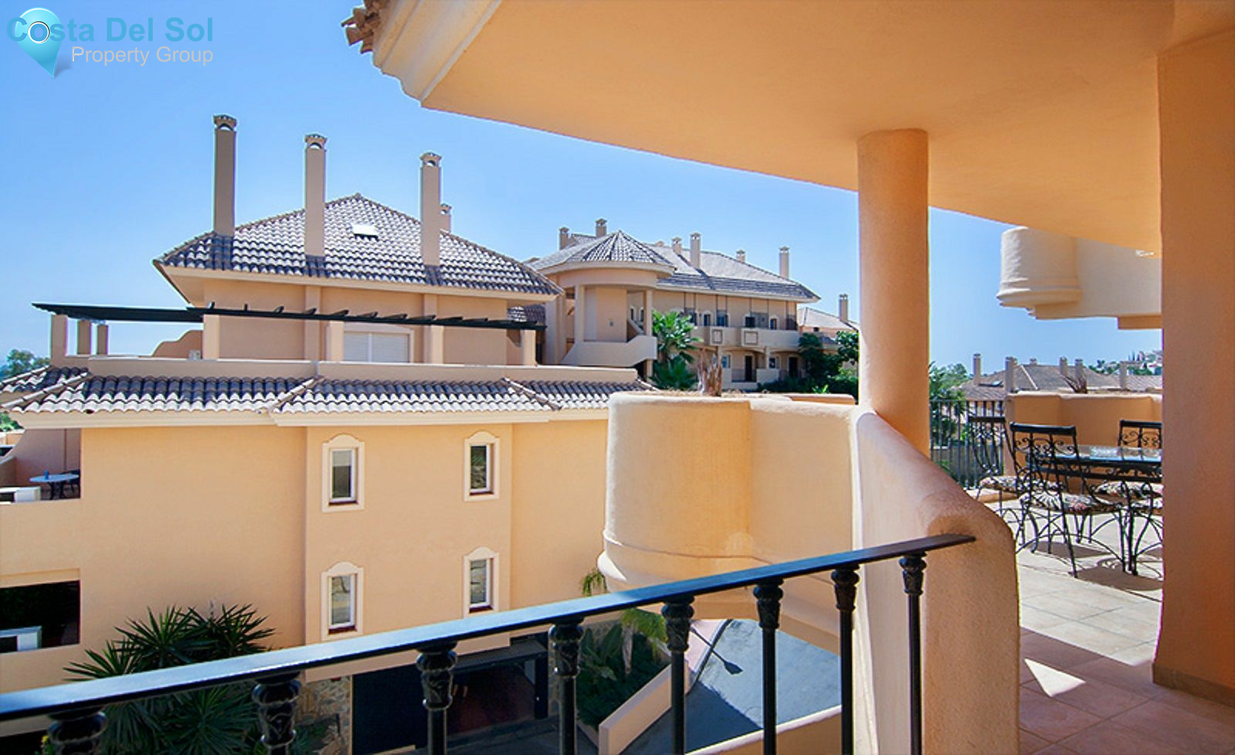 Middle Floor Apartment in Nueva Andalucía-1156569