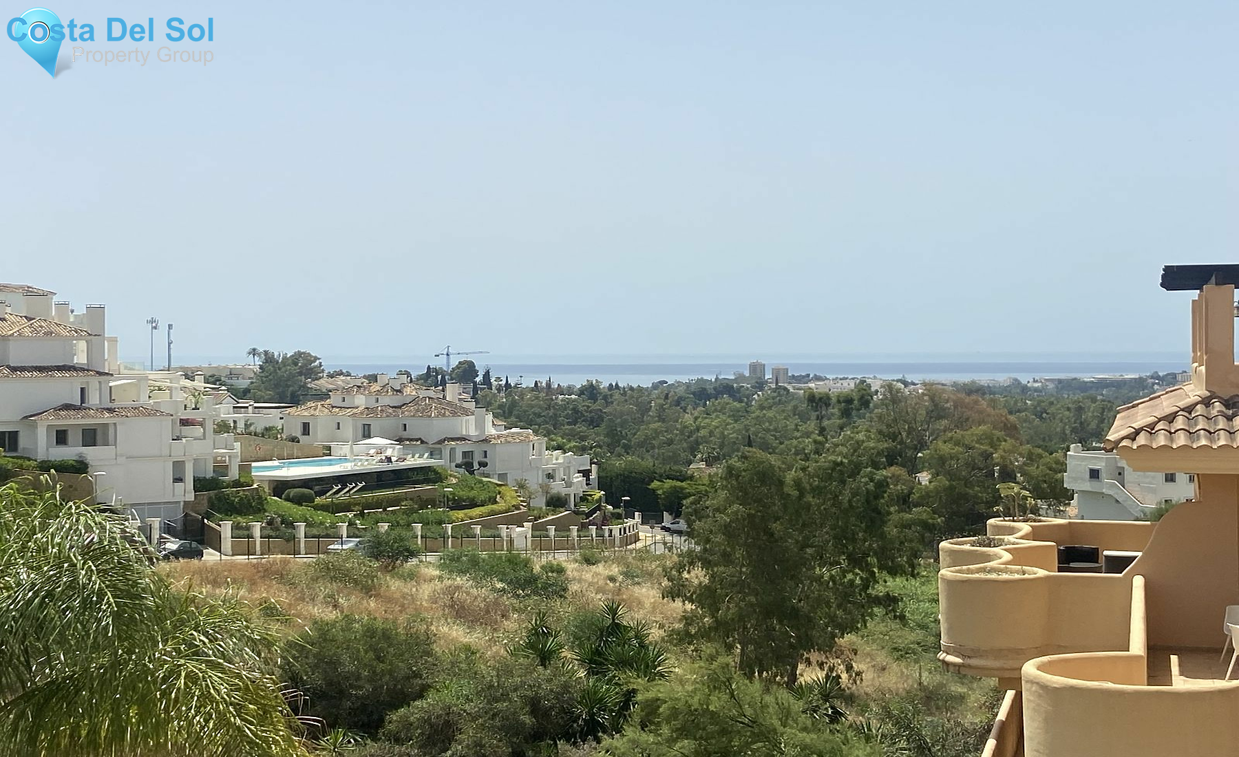 Middle Floor Apartment in Nueva Andalucía-1156556