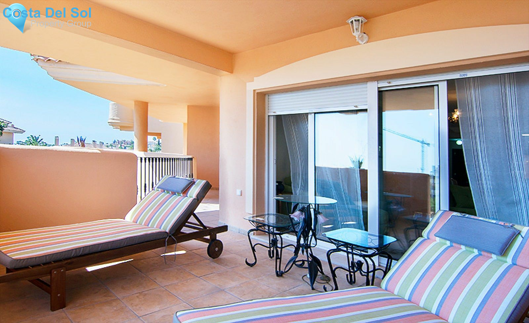 Middle Floor Apartment in Nueva Andalucía-1156559