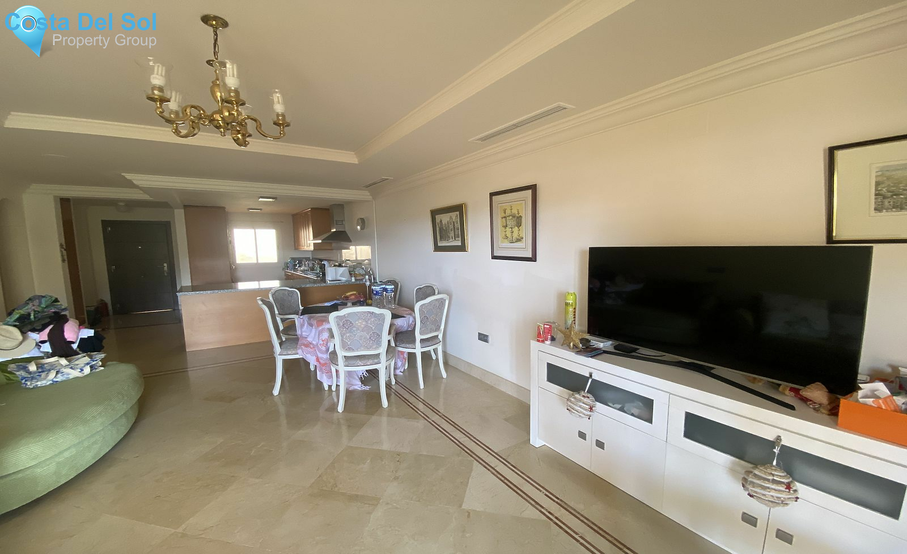 Middle Floor Apartment in Nueva Andalucía-1156562