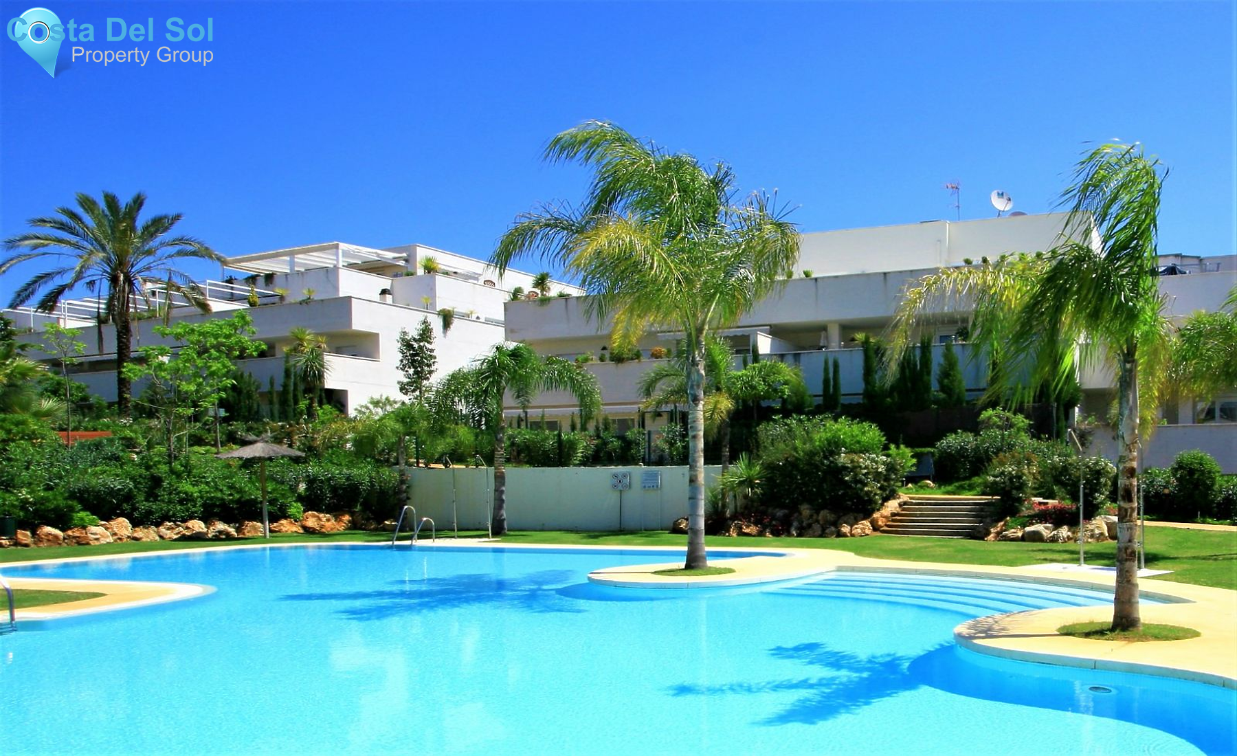 Middle Floor Apartment in Nueva Andalucía-1156742