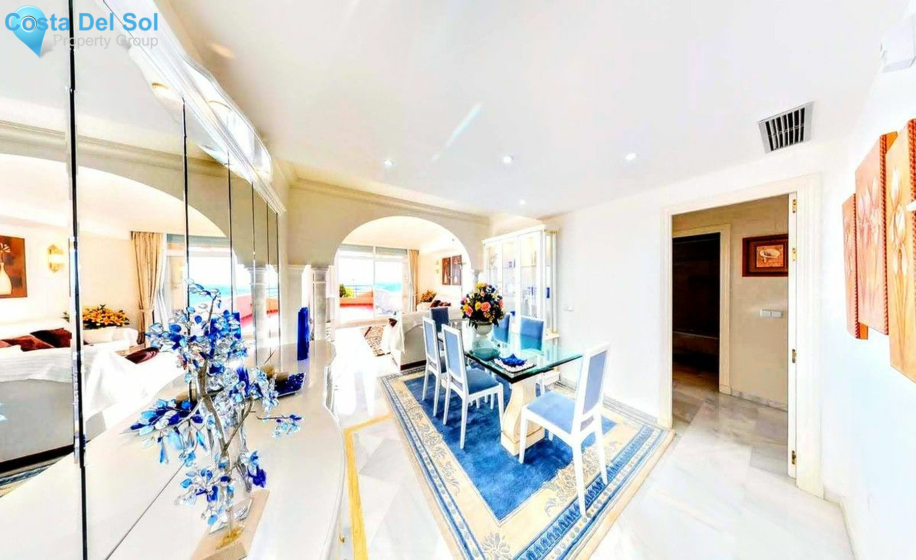 Middle Floor Apartment in Nueva Andalucía-1159466