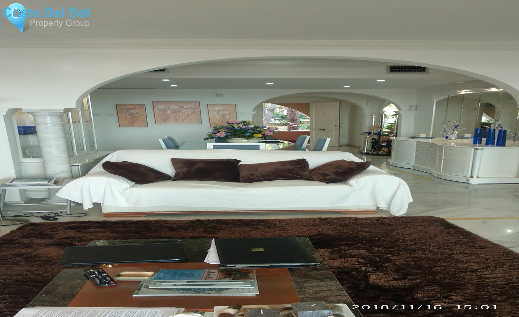 Middle Floor Apartment in Nueva Andalucía-1159471