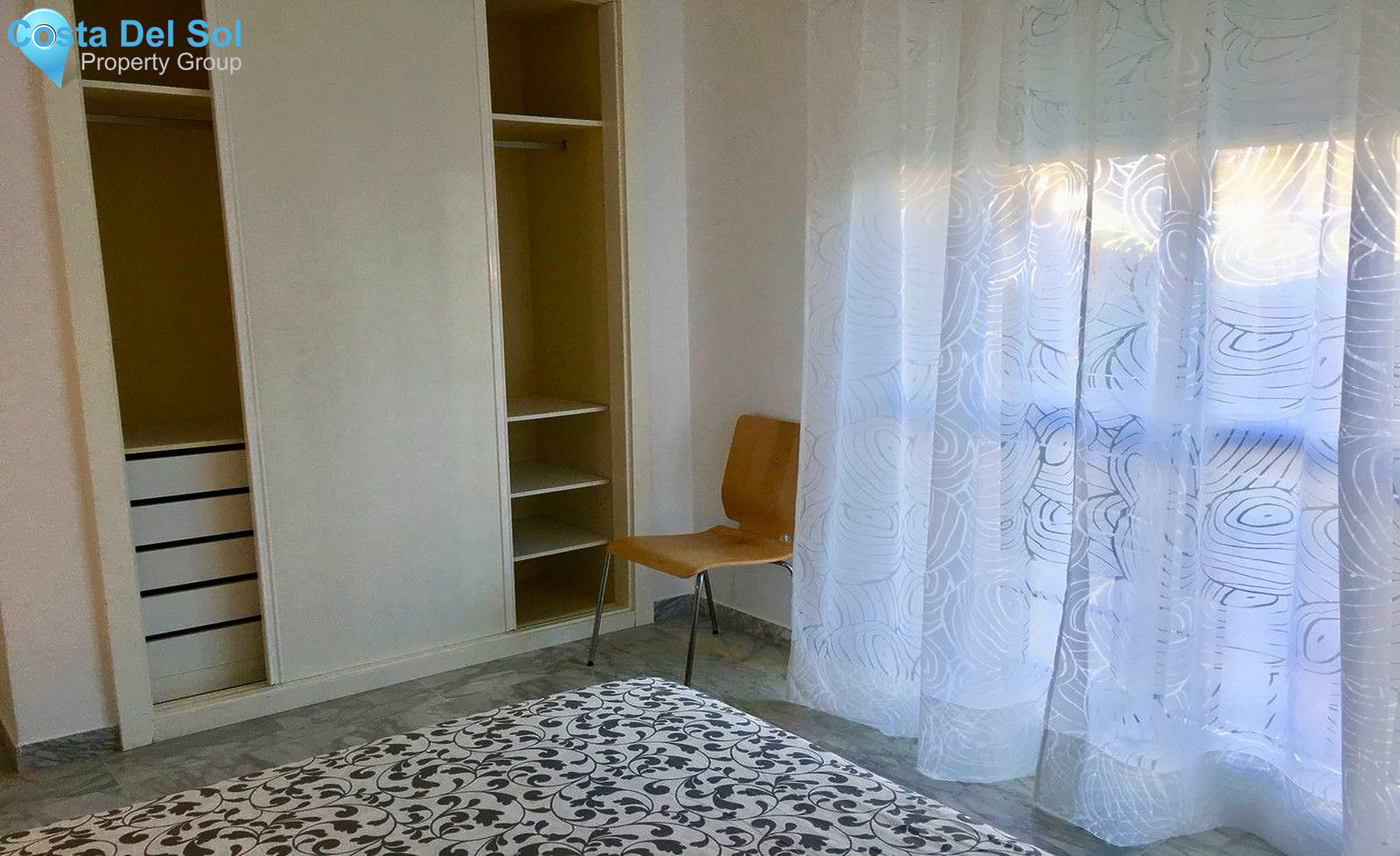 Middle Floor Apartment in Nueva Andalucía-1163485