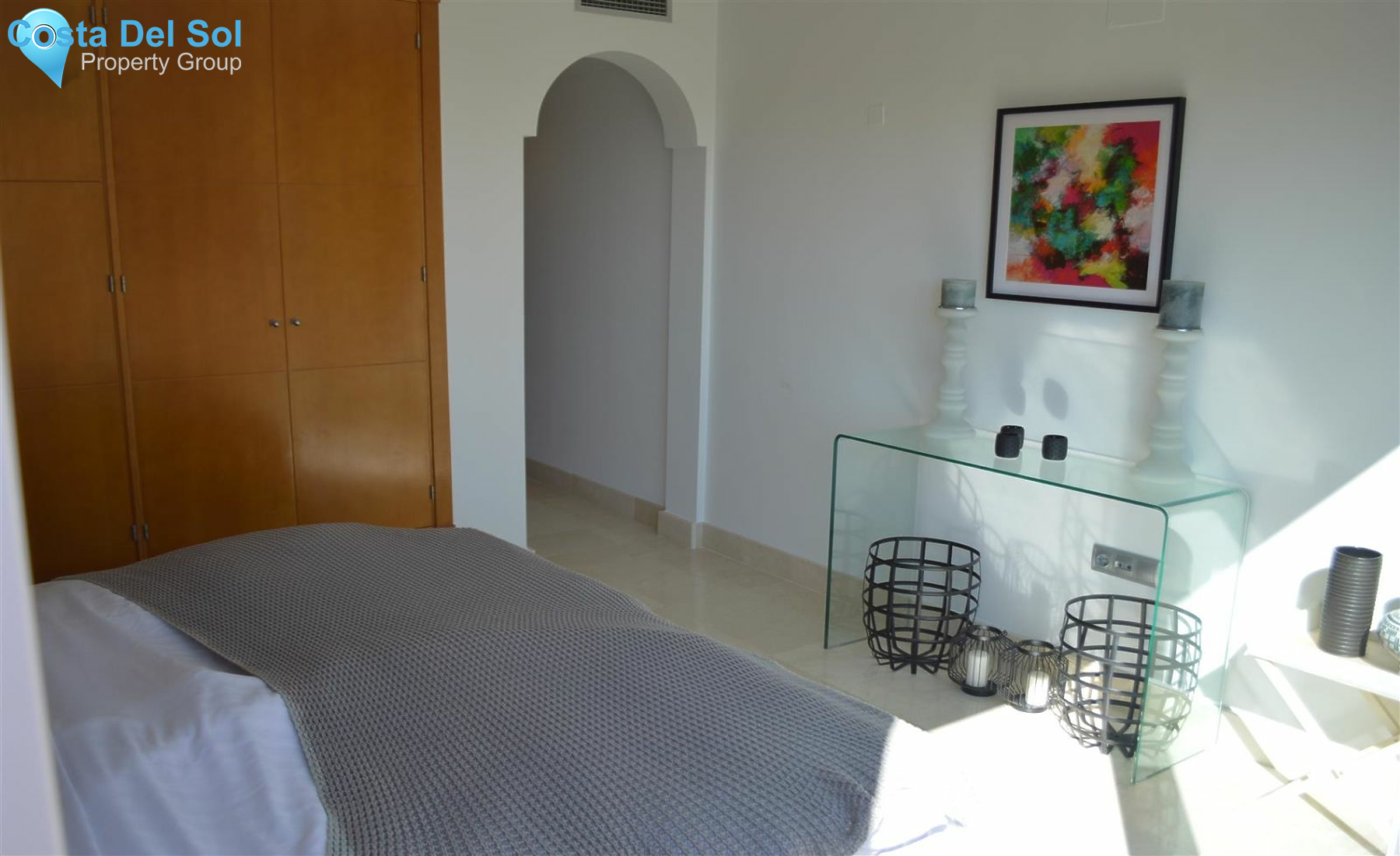 Middle Floor Apartment in Nueva Andalucía-1164351
