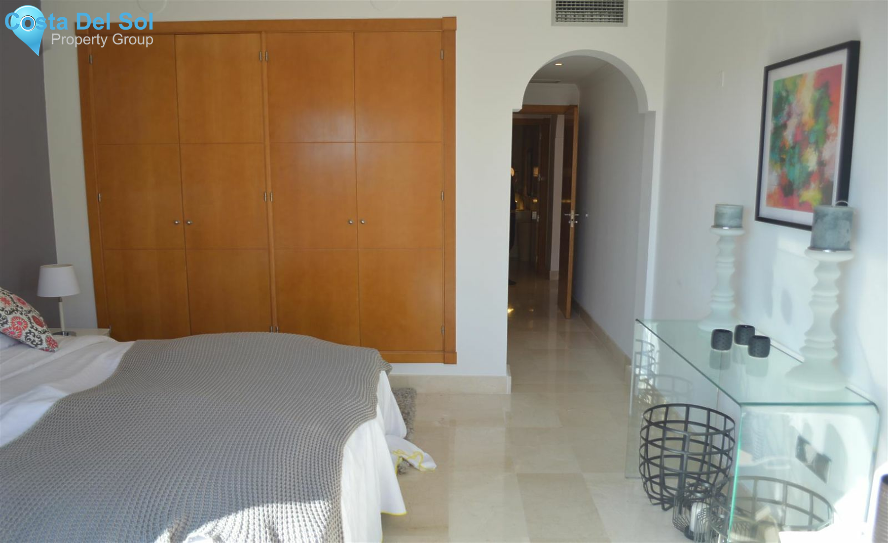 Middle Floor Apartment in Nueva Andalucía-1164352