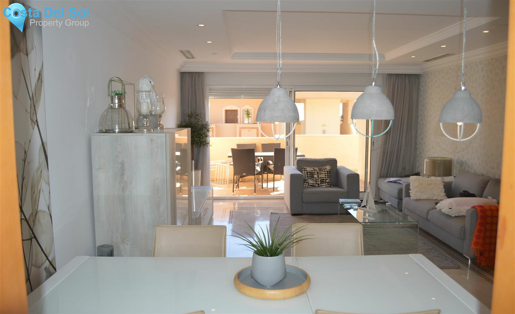 Middle Floor Apartment in Nueva Andalucía-1164336