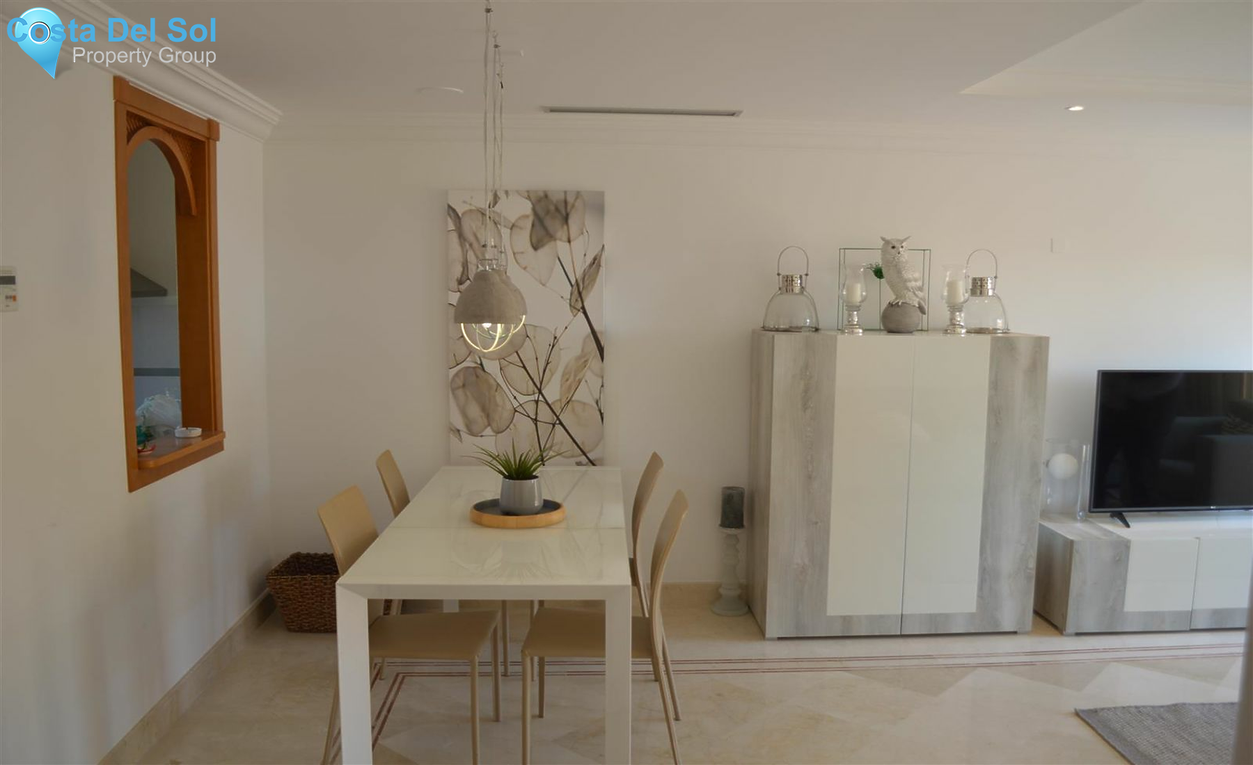 Middle Floor Apartment in Nueva Andalucía-1164341