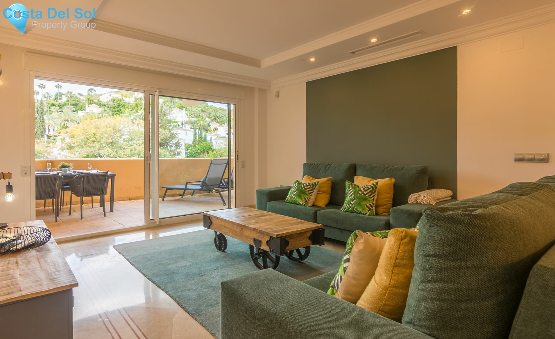 Middle Floor Apartment in Nueva Andalucía-1164997
