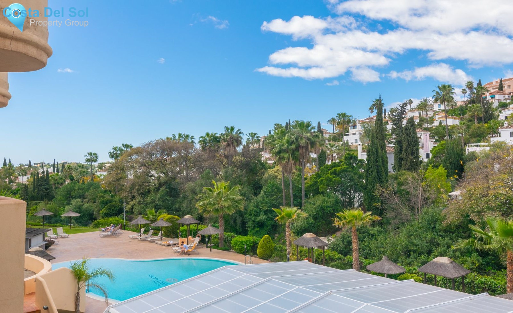 Middle Floor Apartment in Nueva Andalucía-1165002