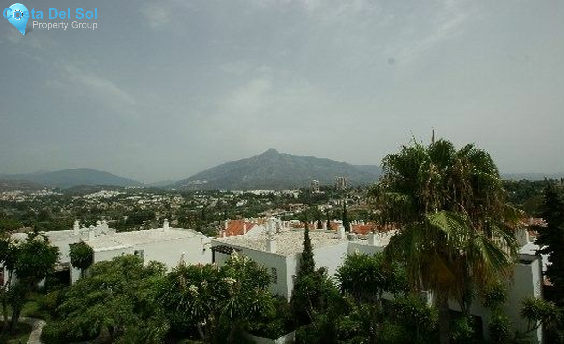 Middle Floor Apartment in Nueva Andalucía-1168259
