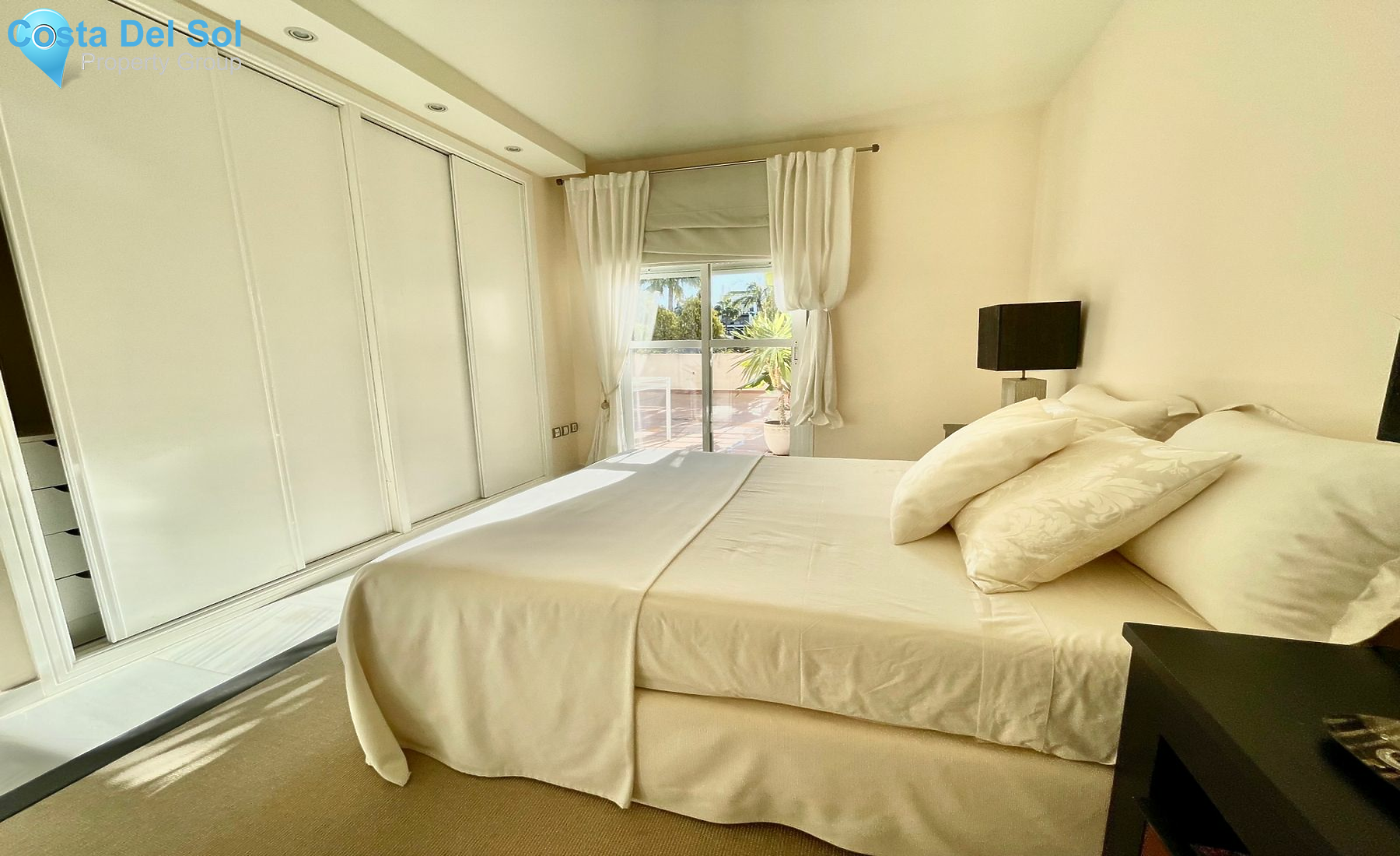 Middle Floor Apartment in Nueva Andalucía-1175350