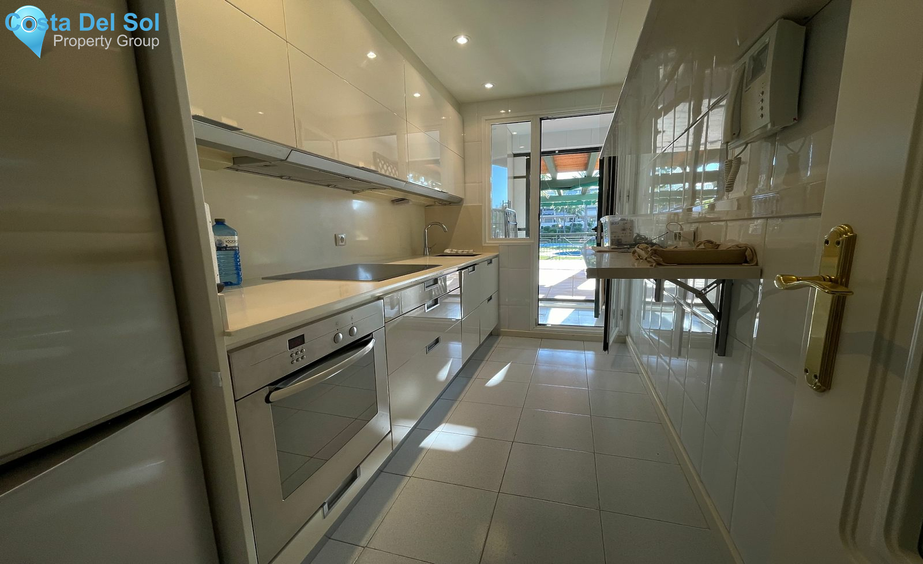 Middle Floor Apartment in Nueva Andalucía-1175354