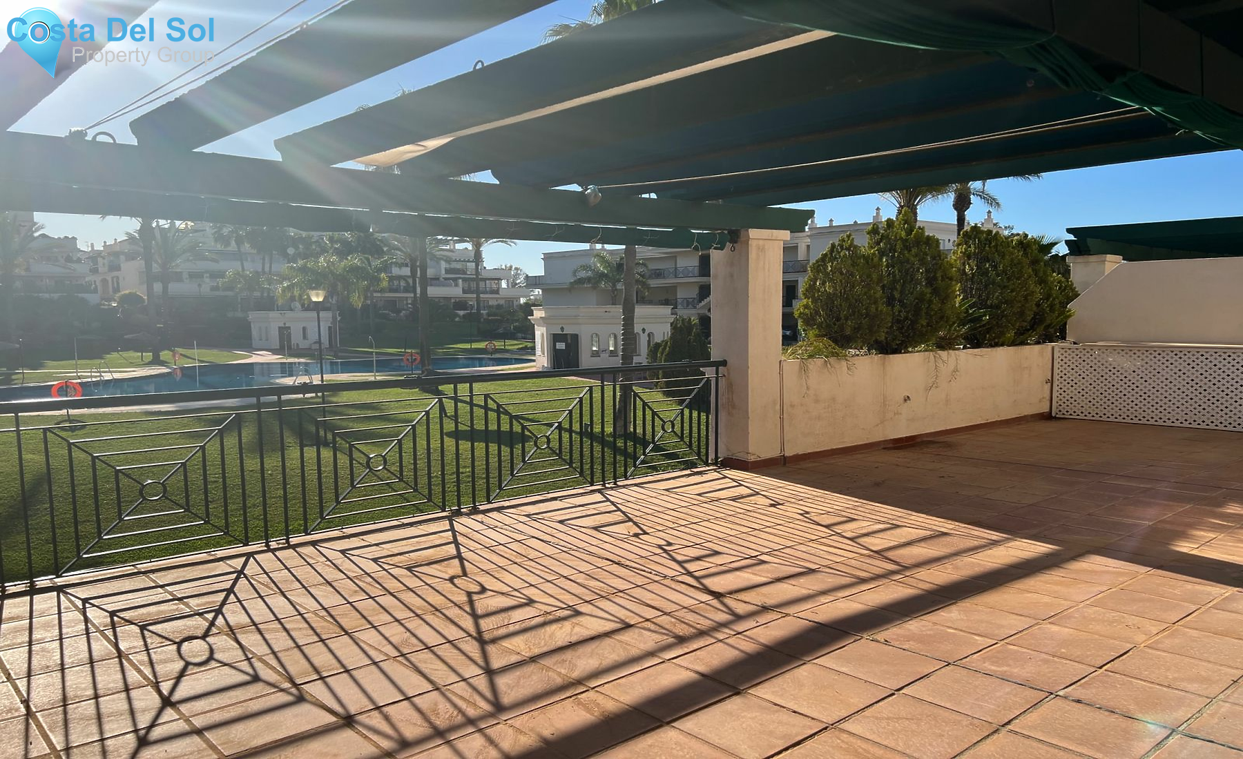 Middle Floor Apartment in Nueva Andalucía-1175343