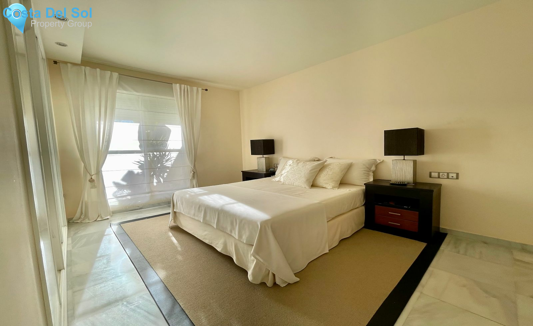 Middle Floor Apartment in Nueva Andalucía-1175347