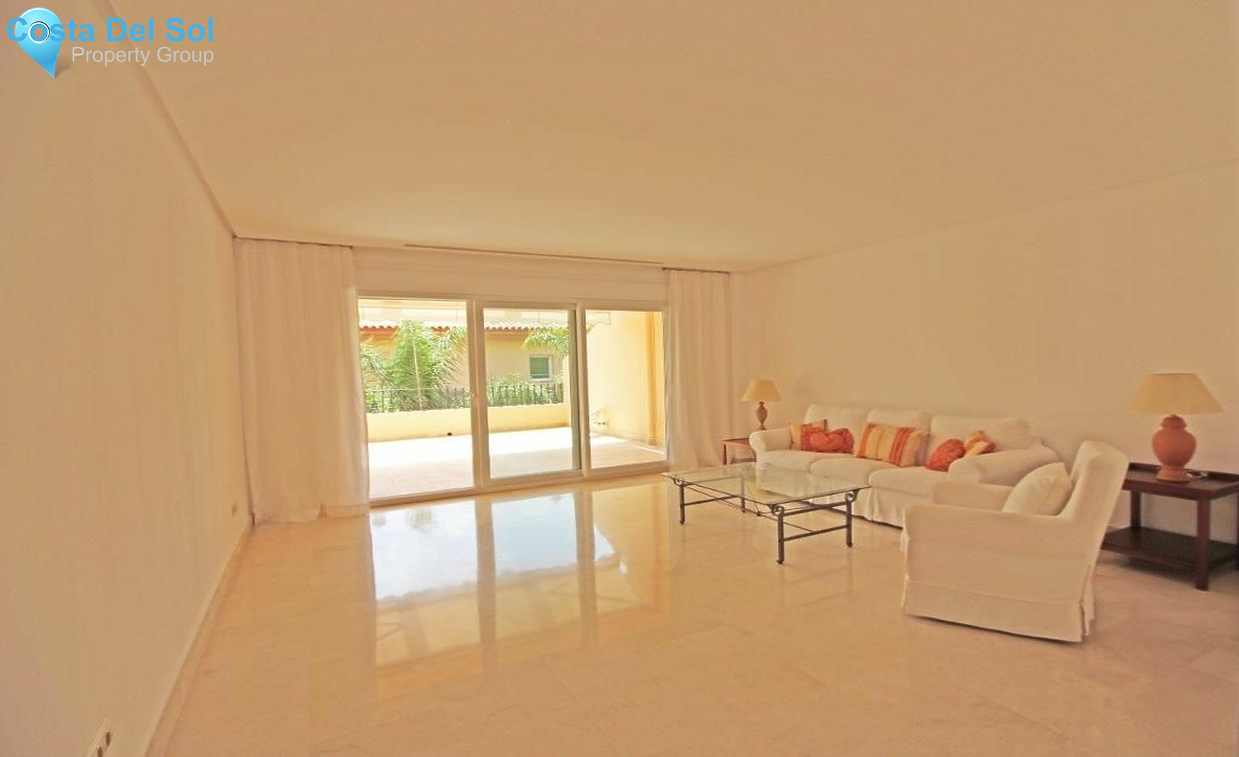 Middle Floor Apartment in Nueva Andalucía-1184769