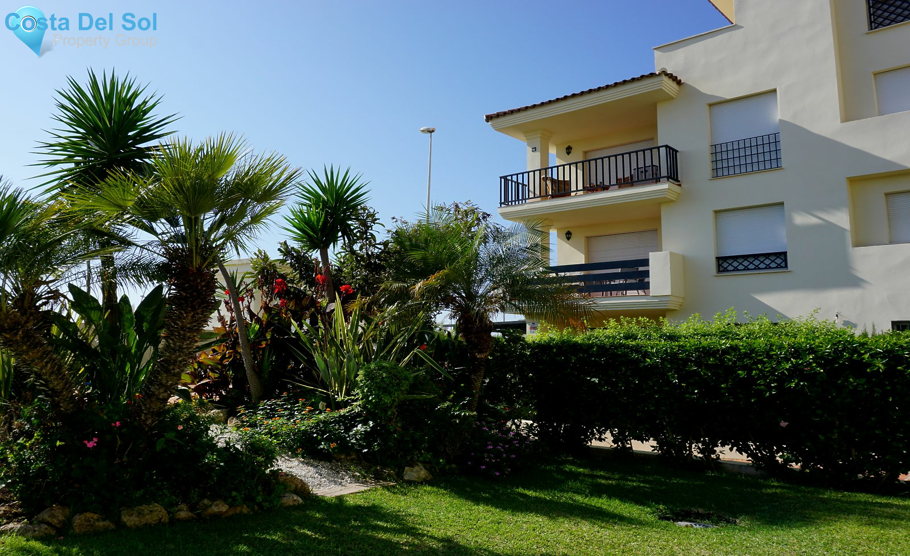 Middle Floor Apartment in Nueva Andalucía-1192849