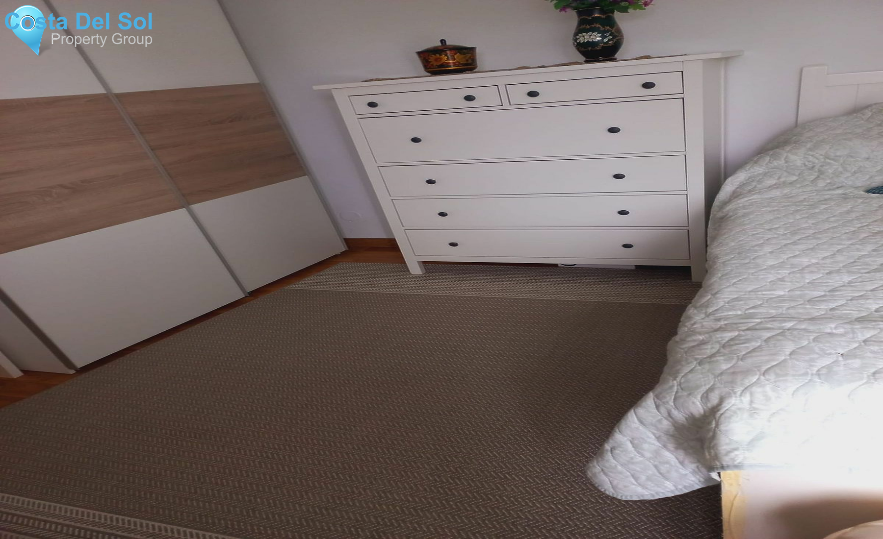 Middle Floor Apartment in Nueva Andalucía-1196964