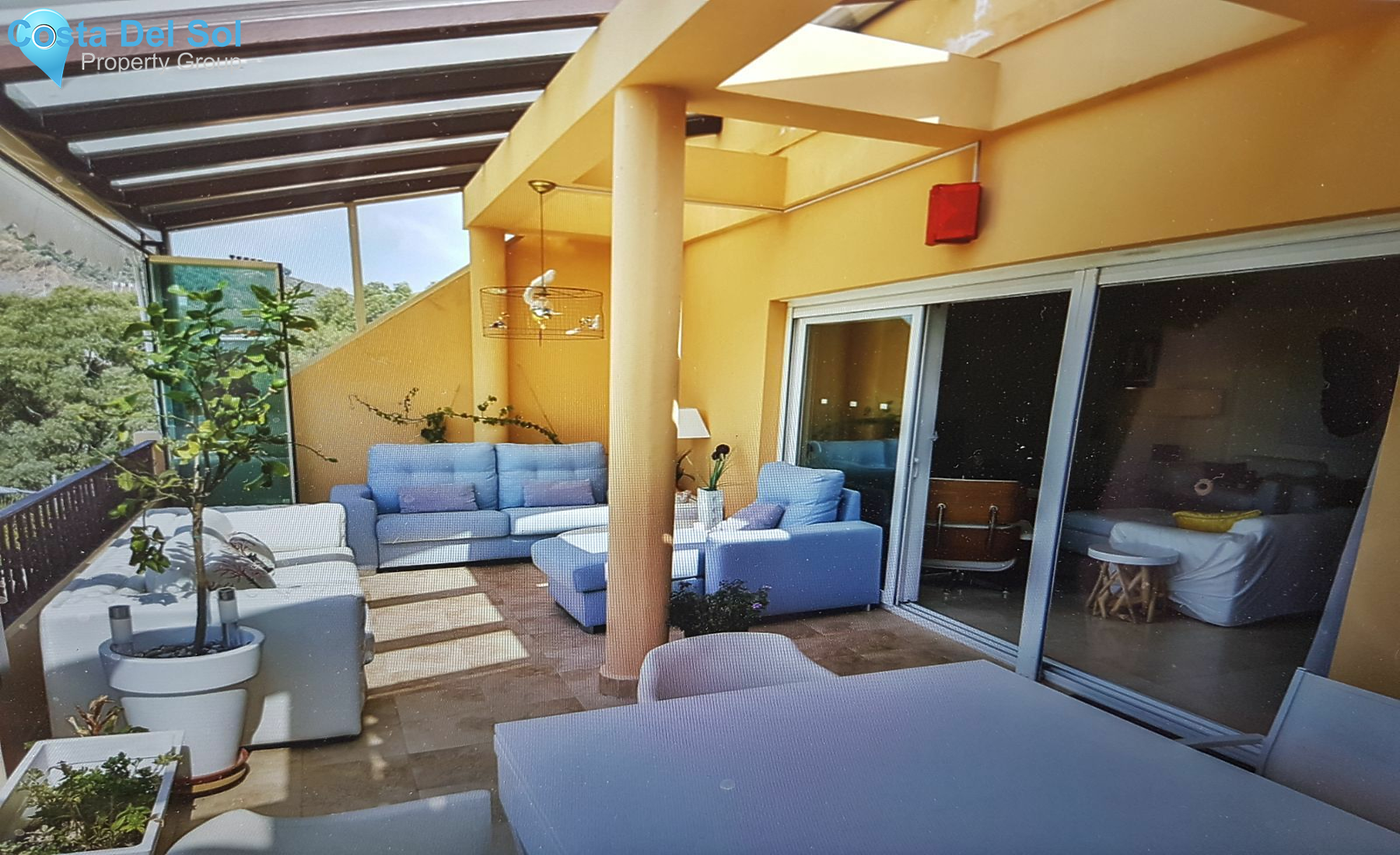 Middle Floor Apartment in Nueva Andalucía-1209349