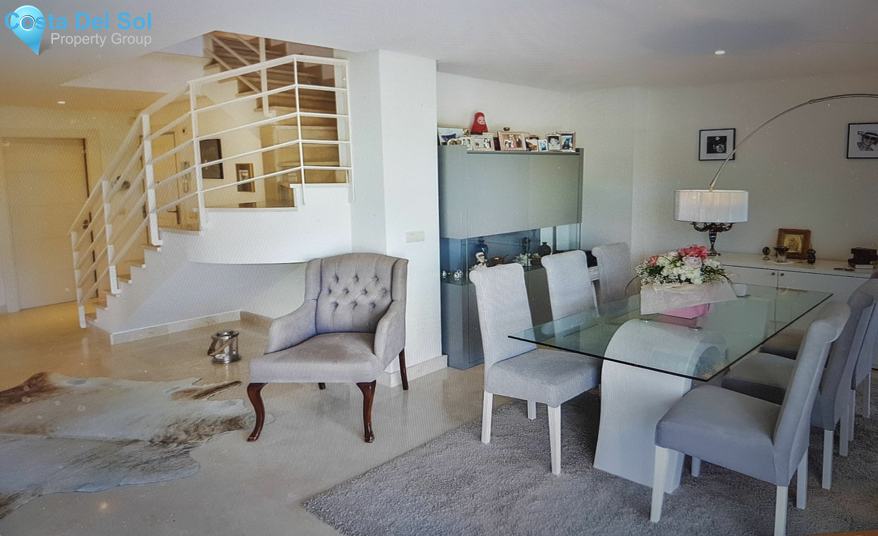 Middle Floor Apartment in Nueva Andalucía-1209343