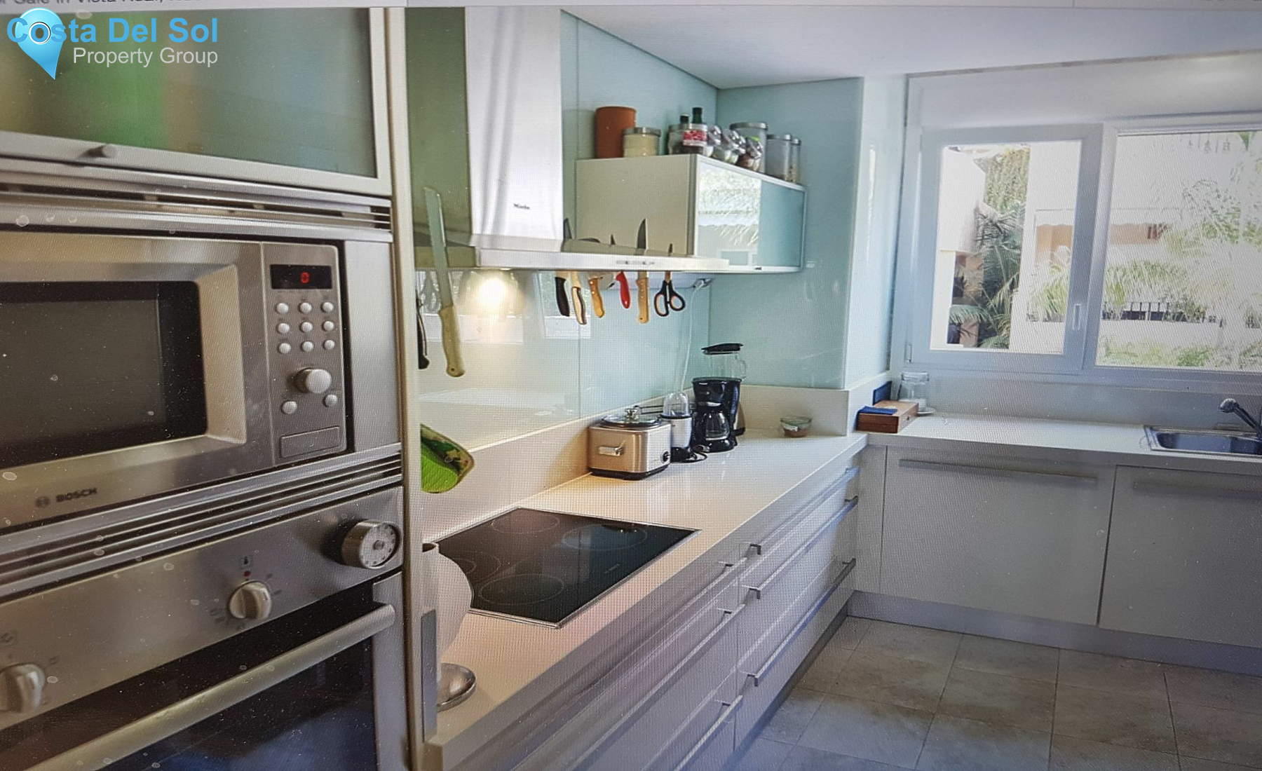 Middle Floor Apartment in Nueva Andalucía-1209344