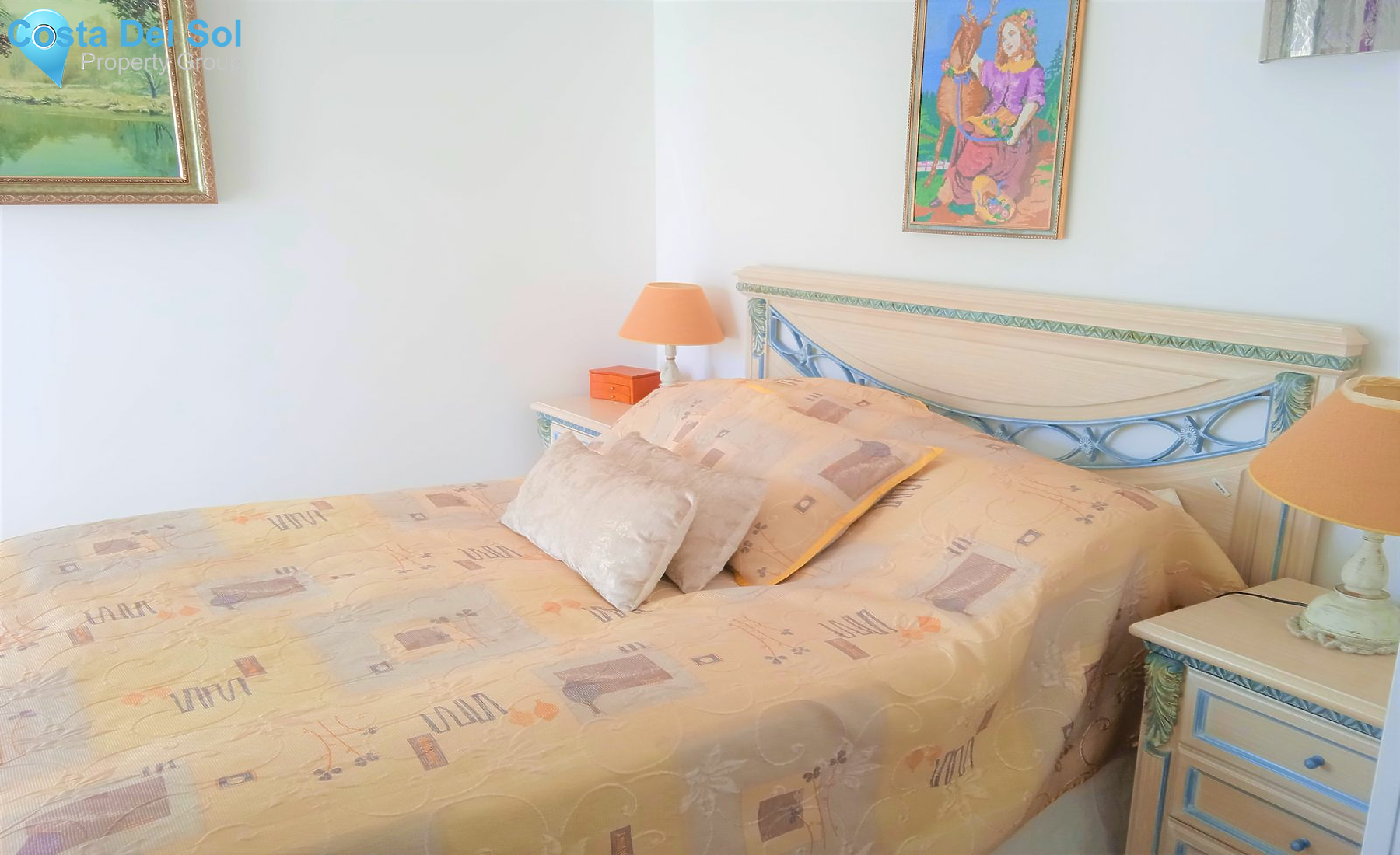Middle Floor Apartment in Nueva Andalucía-1391339