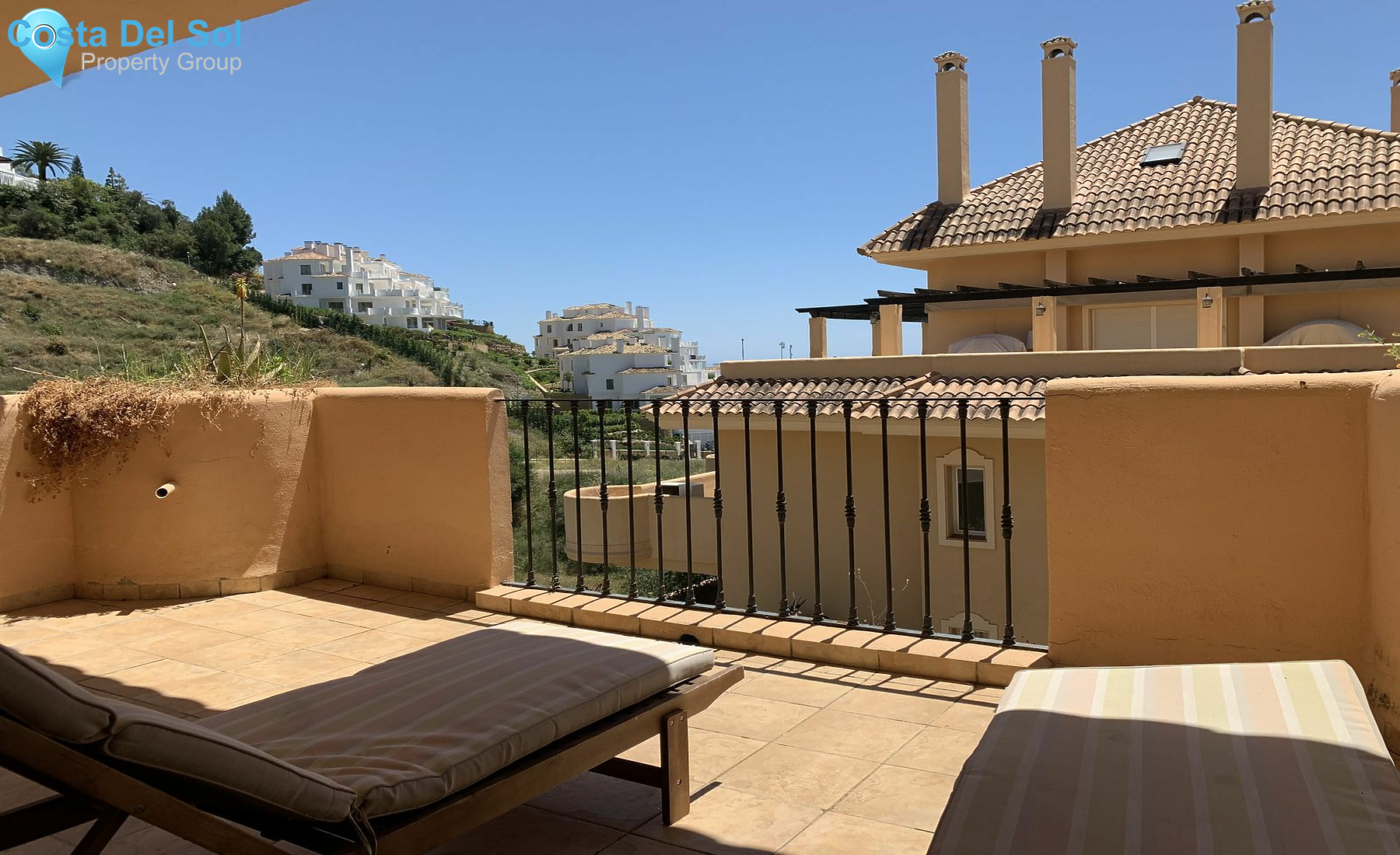 Middle Floor Apartment in Nueva Andalucía-1426651