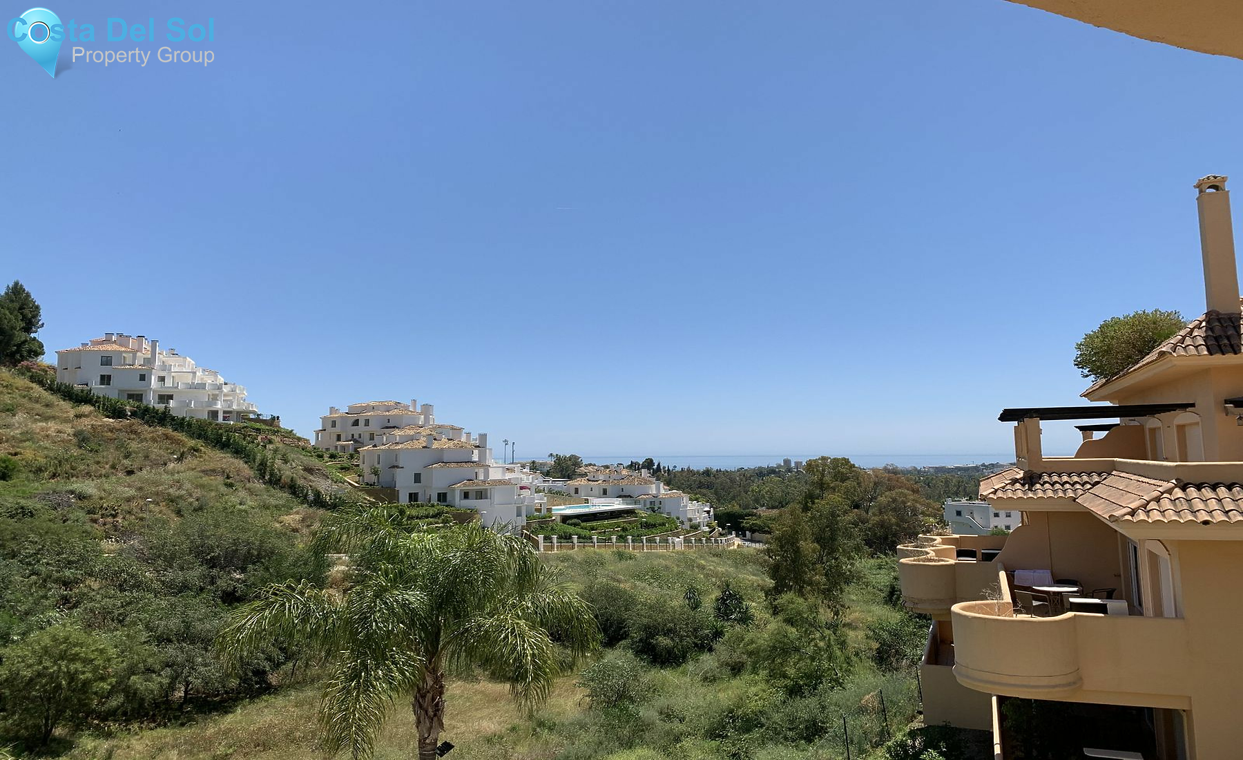 Middle Floor Apartment in Nueva Andalucía-1426653