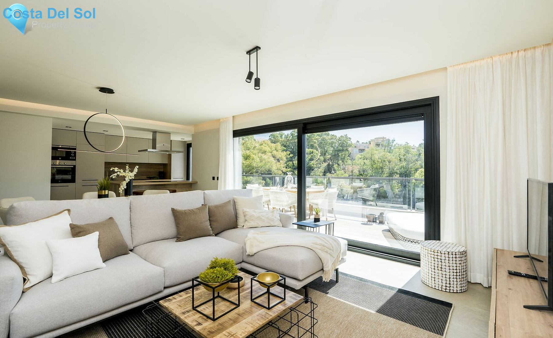 Middle Floor Apartment in Nueva Andalucía-1441613