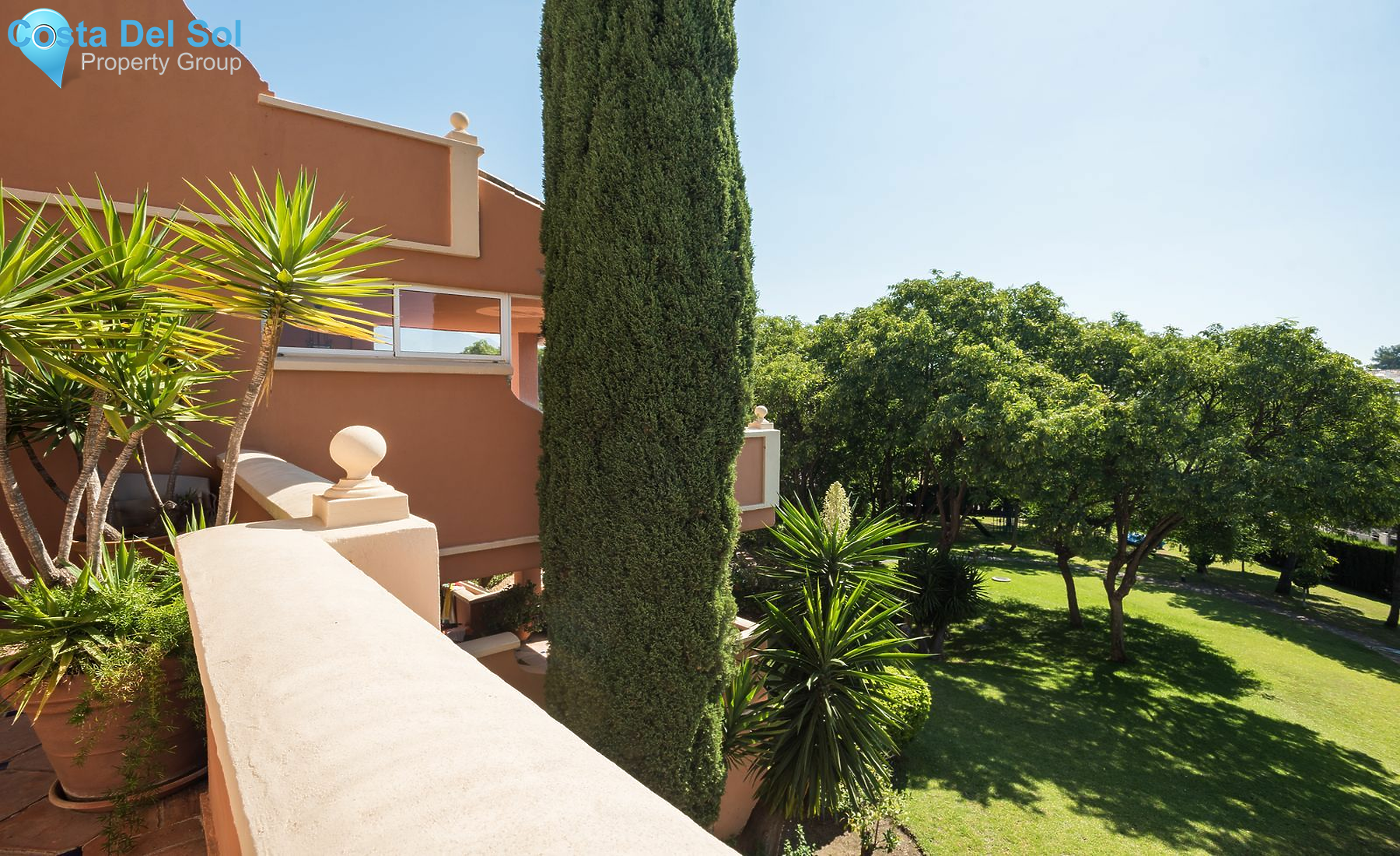 Middle Floor Apartment in Nueva Andalucía-1443085
