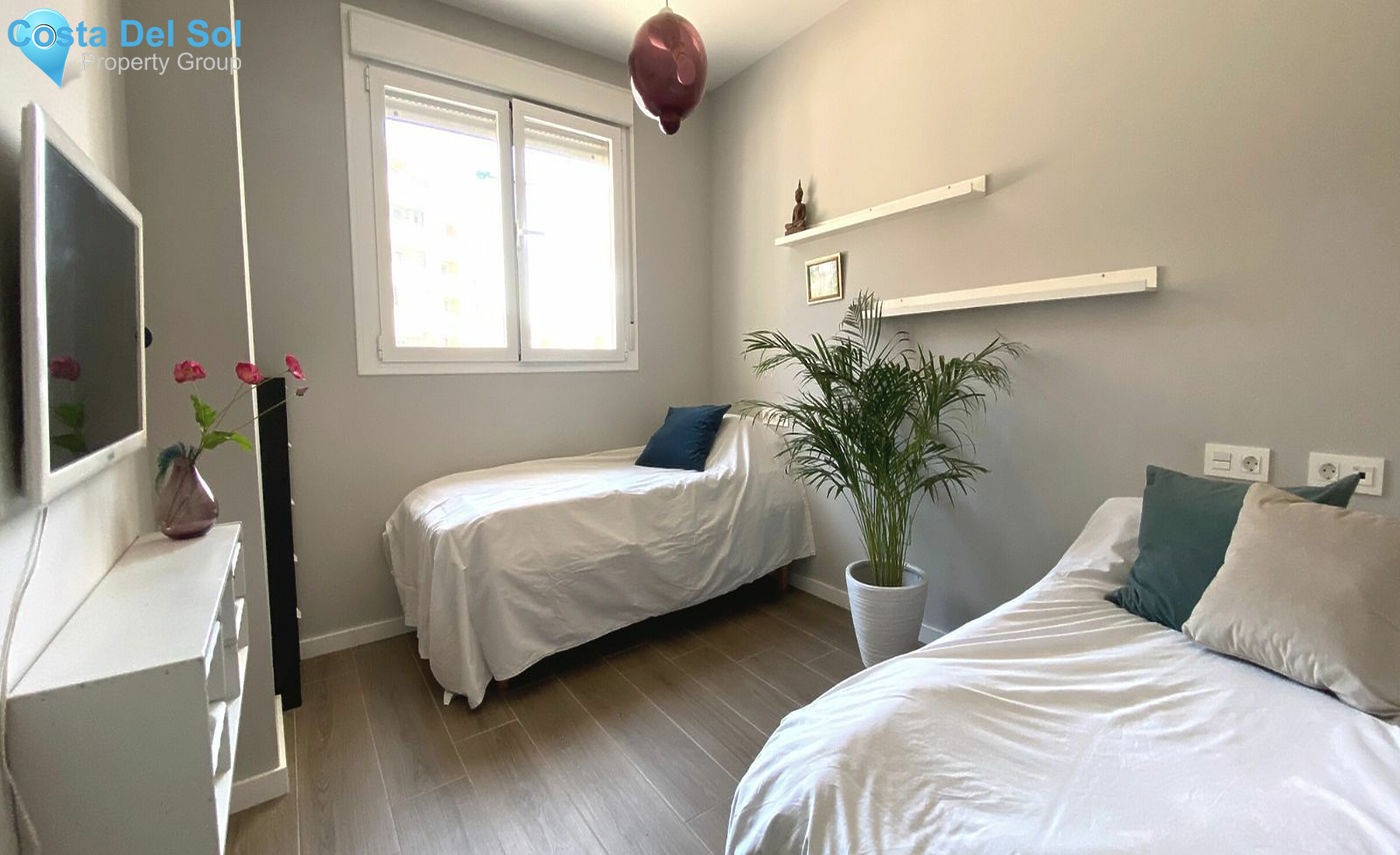Middle Floor Apartment in Nueva Andalucía-1443452