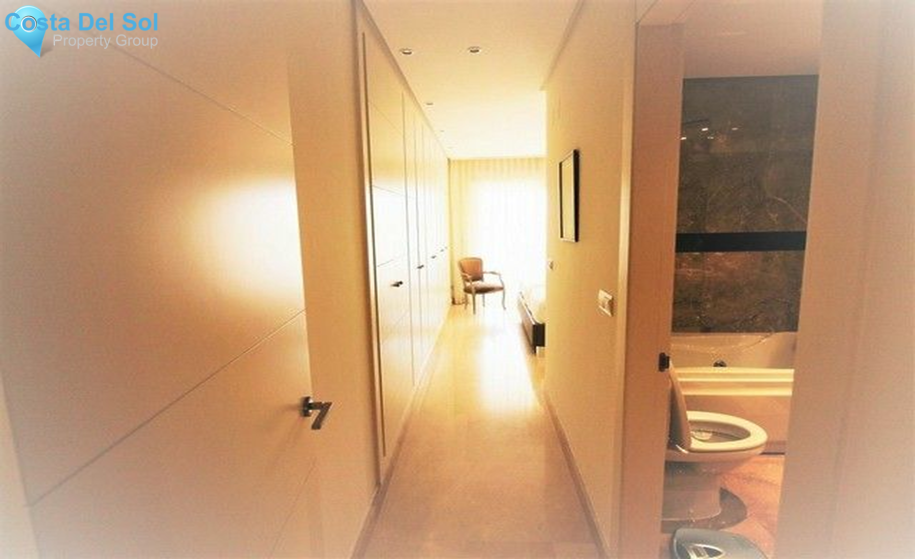 Middle Floor Apartment in Nueva Andalucía-1443835