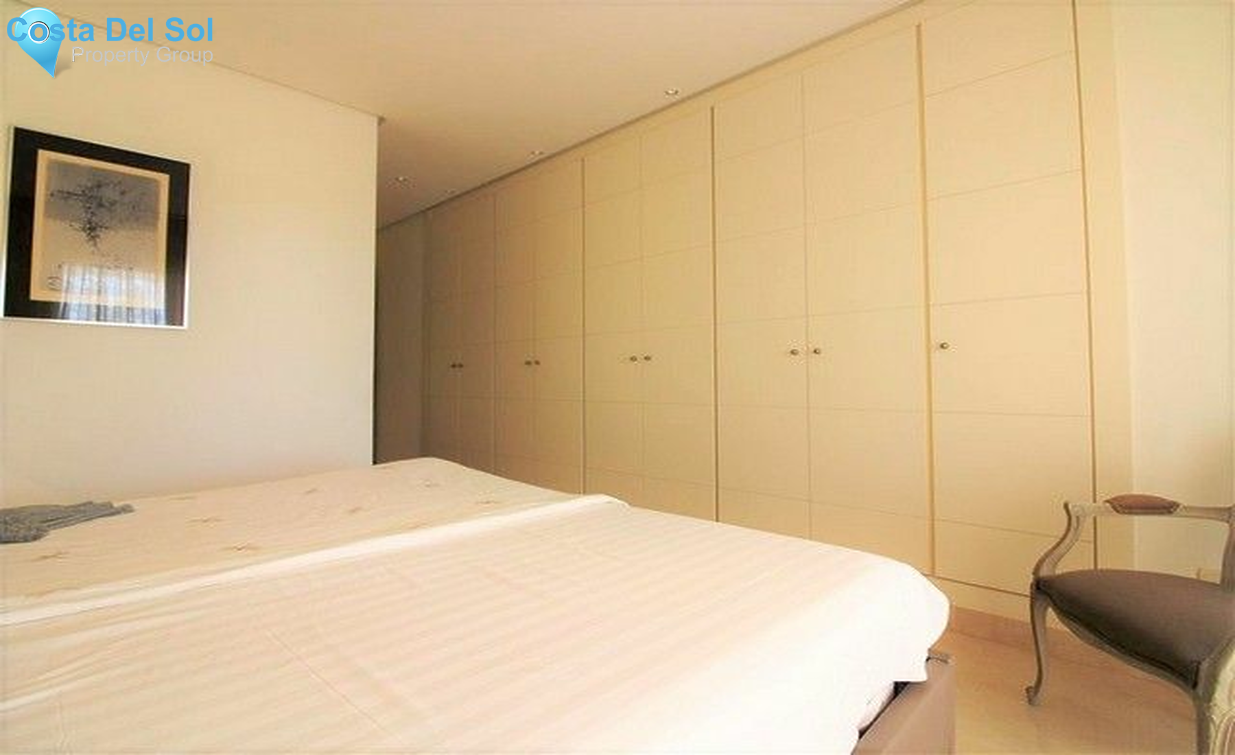 Middle Floor Apartment in Nueva Andalucía-1443837