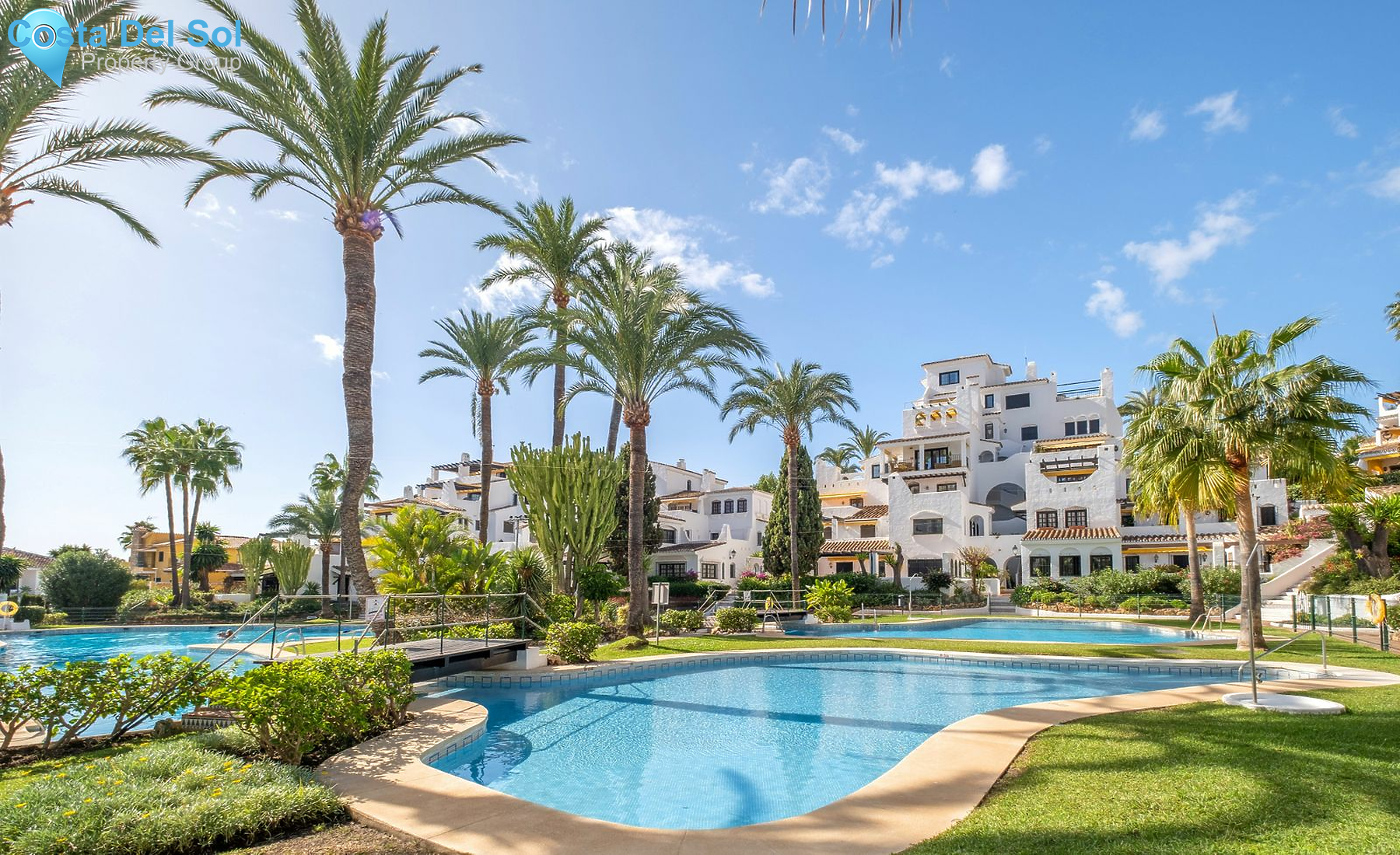 Middle Floor Apartment in Nueva Andalucía-1465131