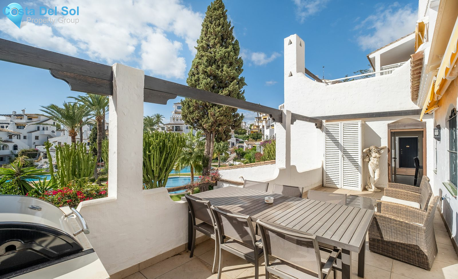 Middle Floor Apartment in Nueva Andalucía-1465119