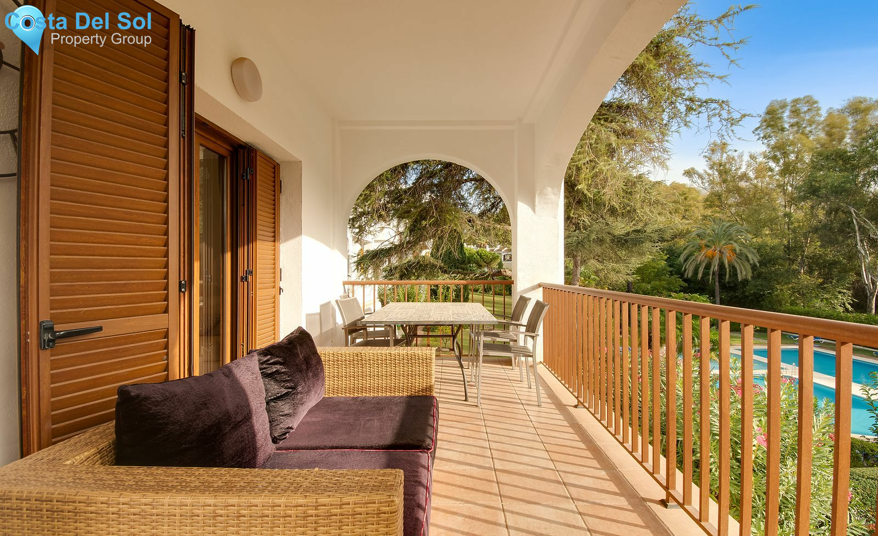 Middle Floor Apartment in Nueva Andalucía-1465339