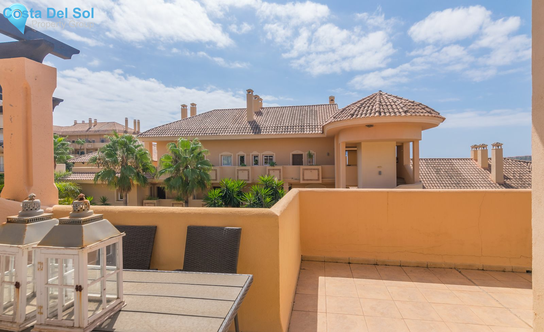 Middle Floor Apartment in Nueva Andalucía-1472025