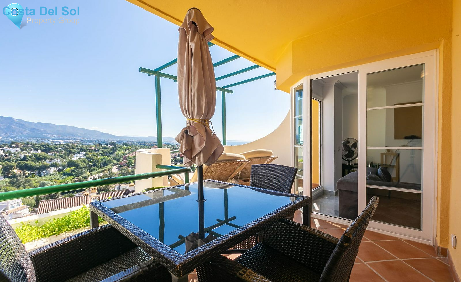 Middle Floor Apartment in Nueva Andalucía-1480726