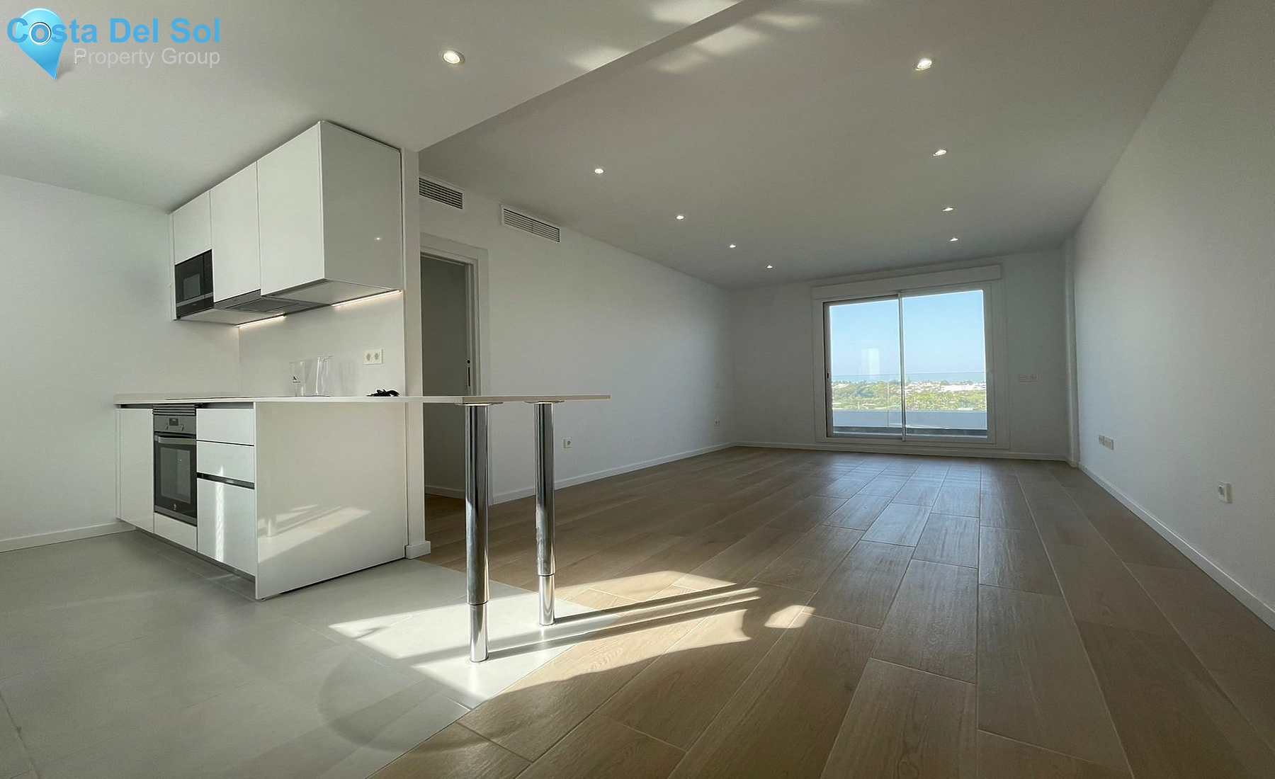 Middle Floor Apartment in Nueva Andalucía