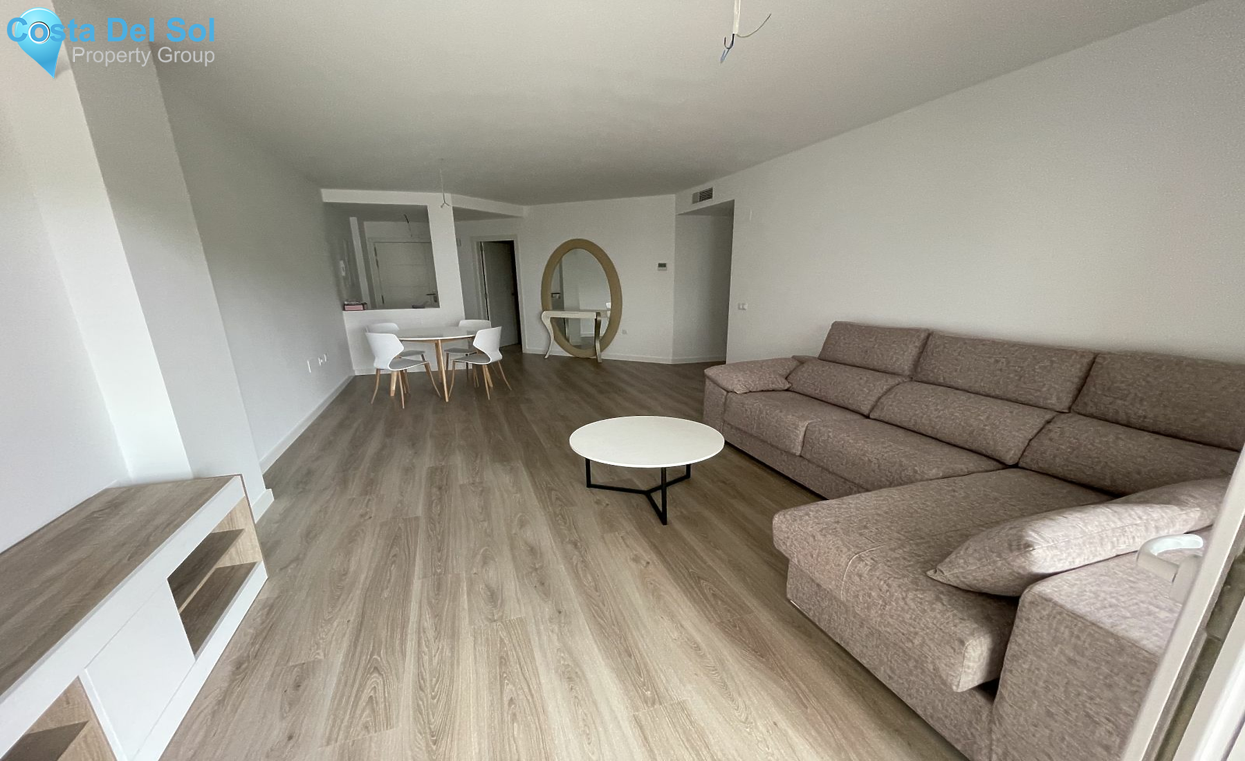 Middle Floor Apartment in Nueva Andalucía-1485152