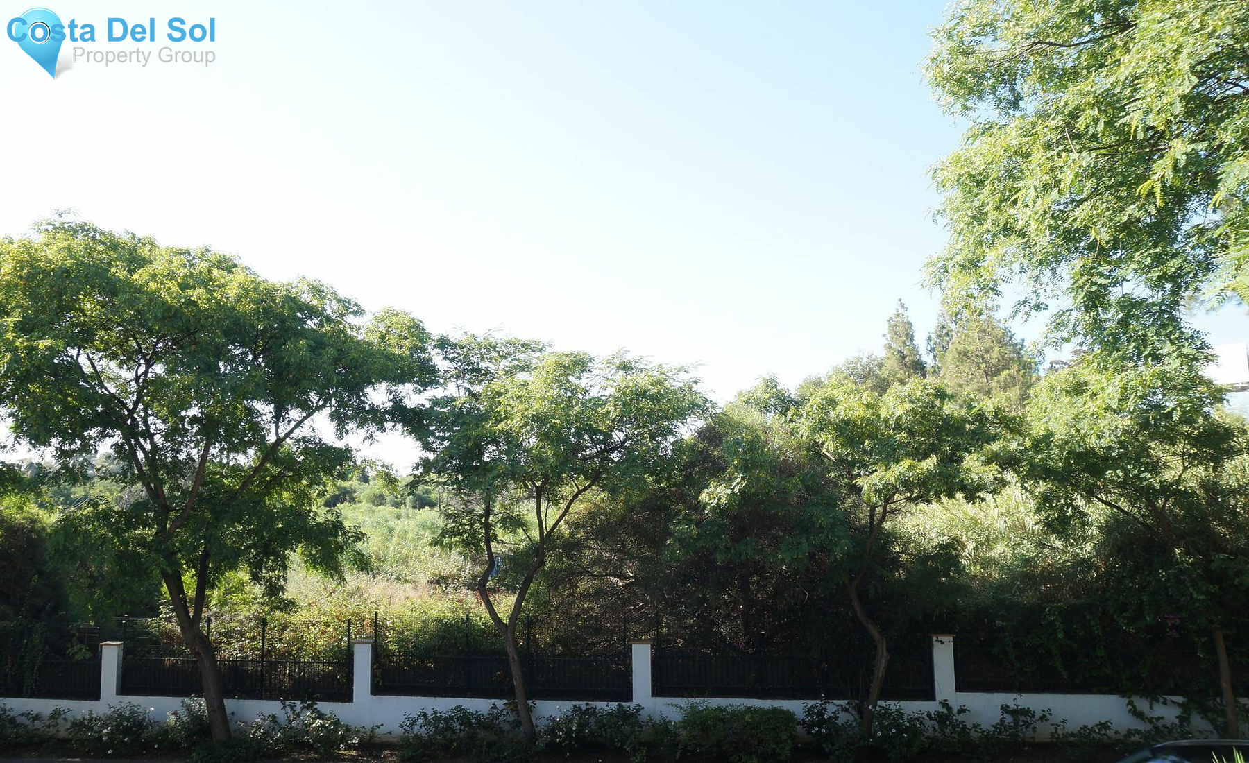 Middle Floor Apartment in Nueva Andalucía-1488467