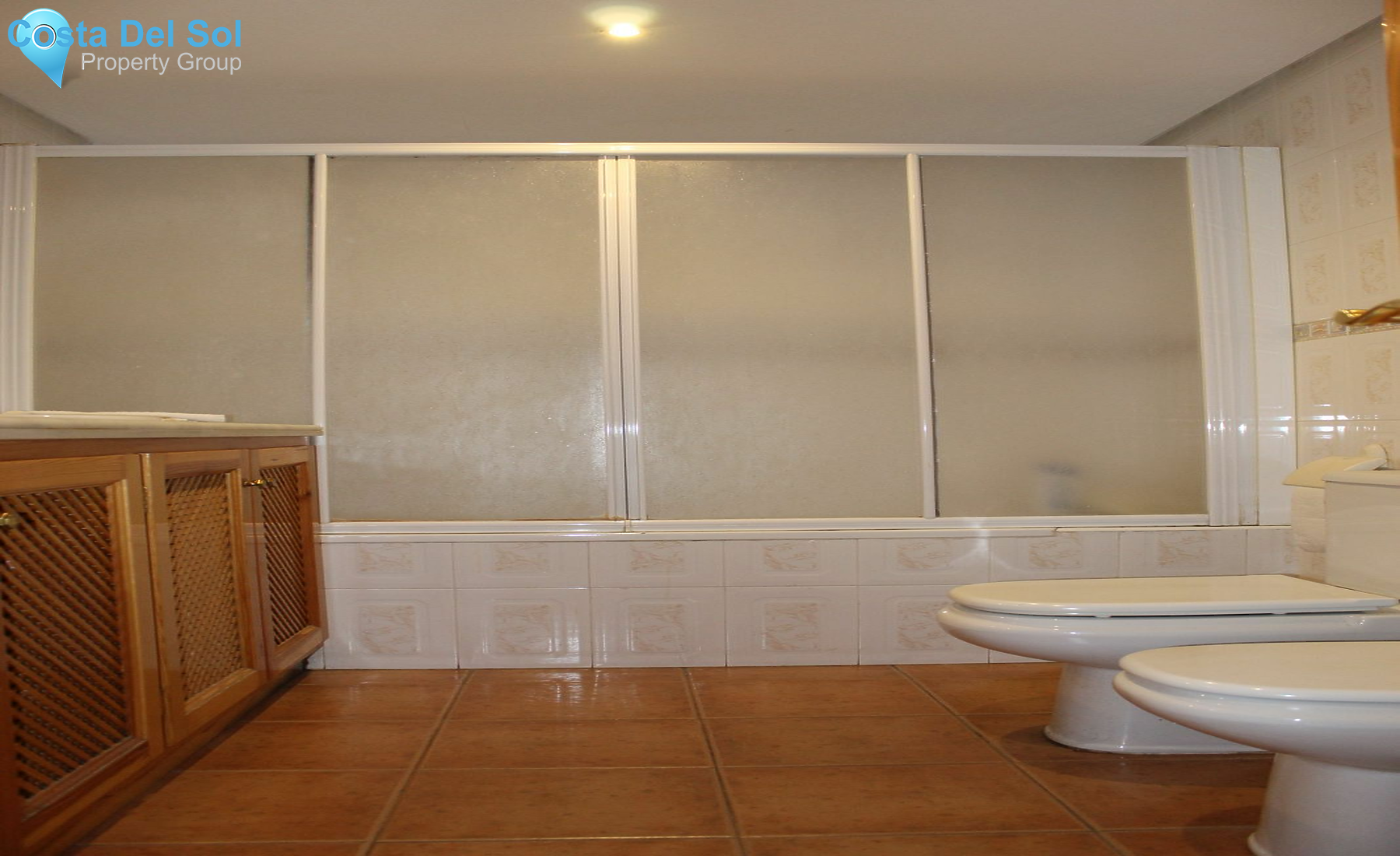 Middle Floor Apartment in Nueva Andalucía-1495672